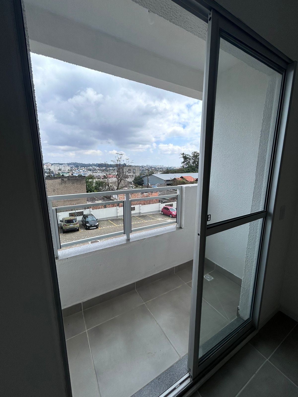 EXCELENTE APARTAMENTO NA PROTASIO ALVES COM SUÍTE