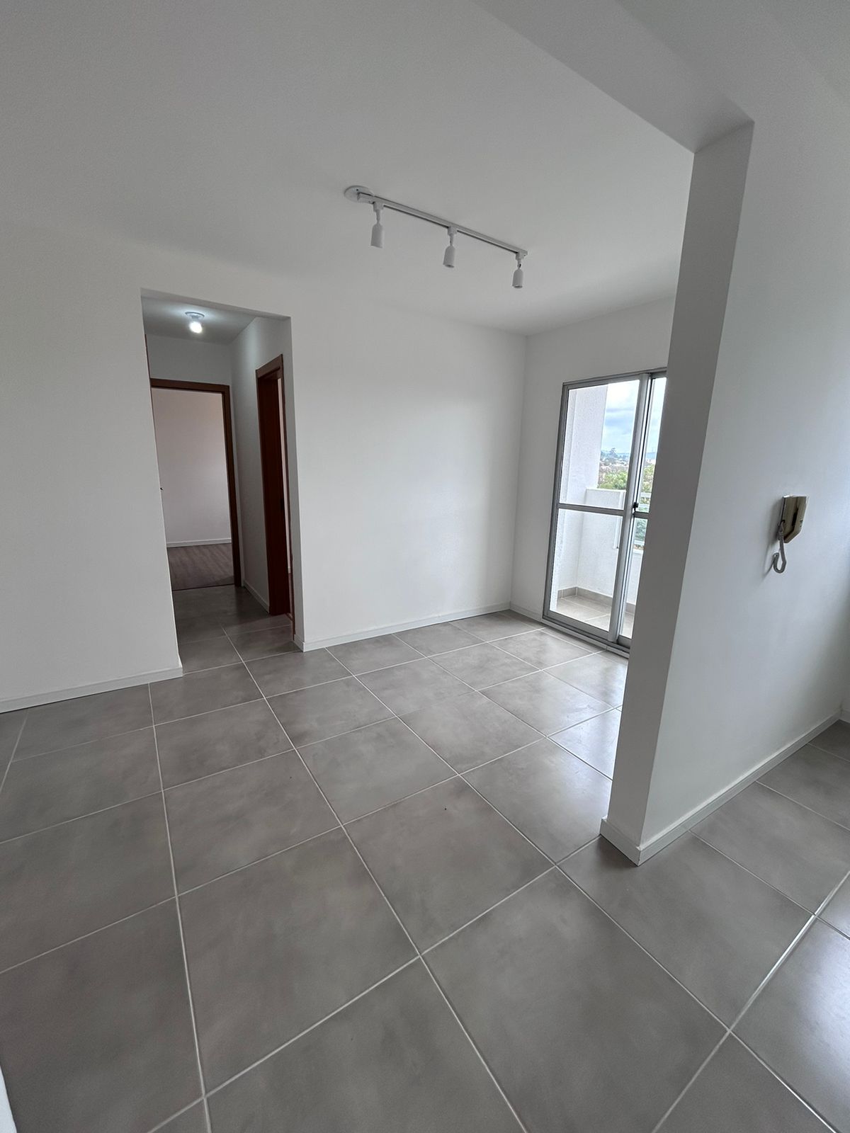 EXCELENTE APARTAMENTO NA PROTASIO ALVES COM SUÍTE