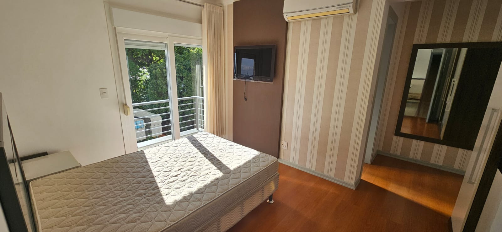 APARTAMENTO  DE 1 DORMITÓRIO MOBILIADO NA BELA VISTA