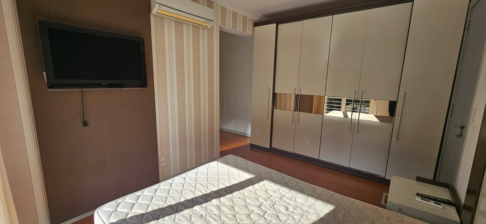 APARTAMENTO  DE 1 DORMITÓRIO MOBILIADO NA BELA VISTA