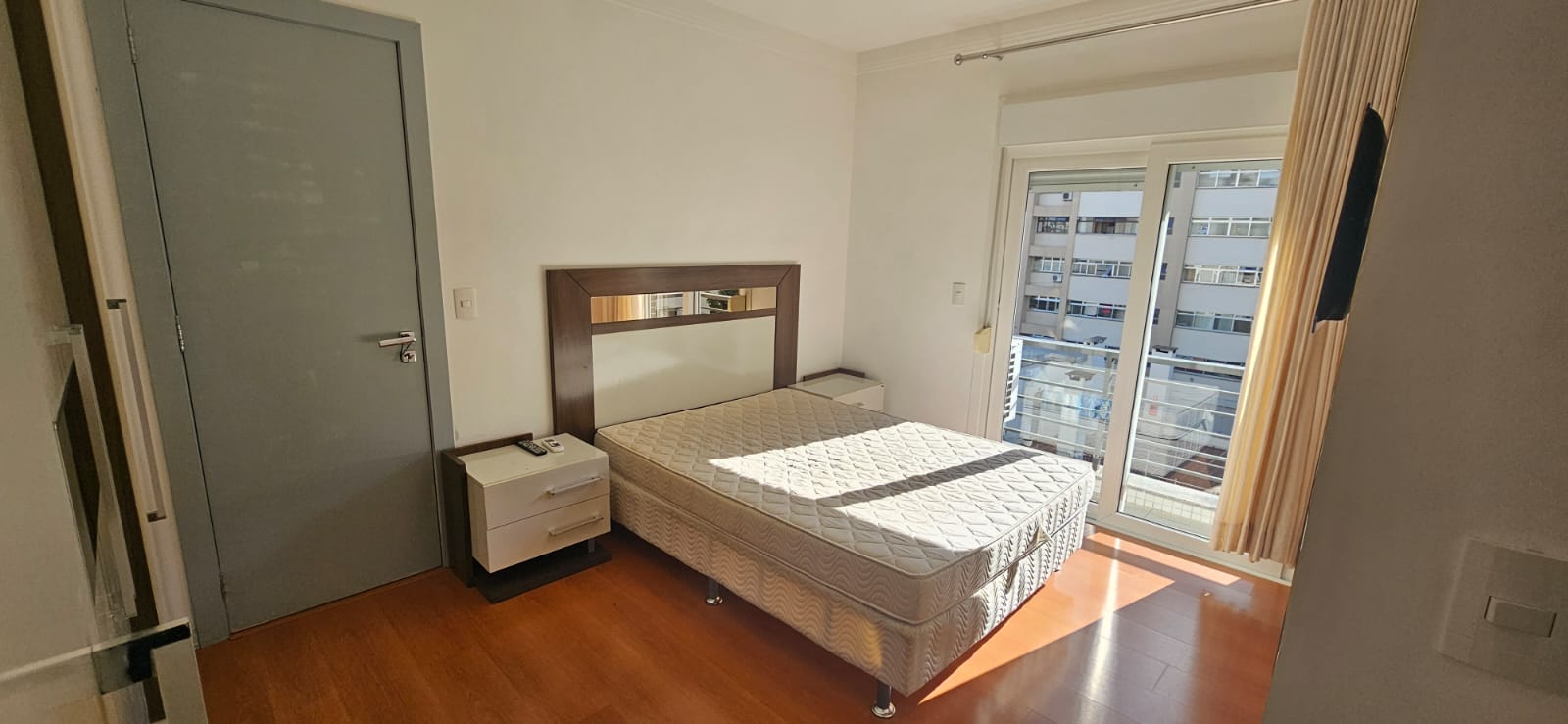 APARTAMENTO  DE 1 DORMITÓRIO MOBILIADO NA BELA VISTA