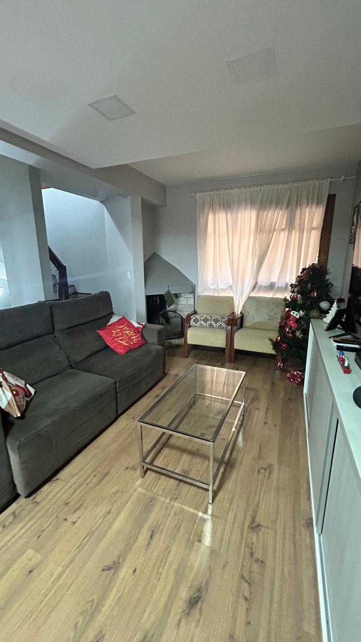 LINDA CASA 3 DORMITÓRIOS NO BAIRRO ESPIRITO SANTO