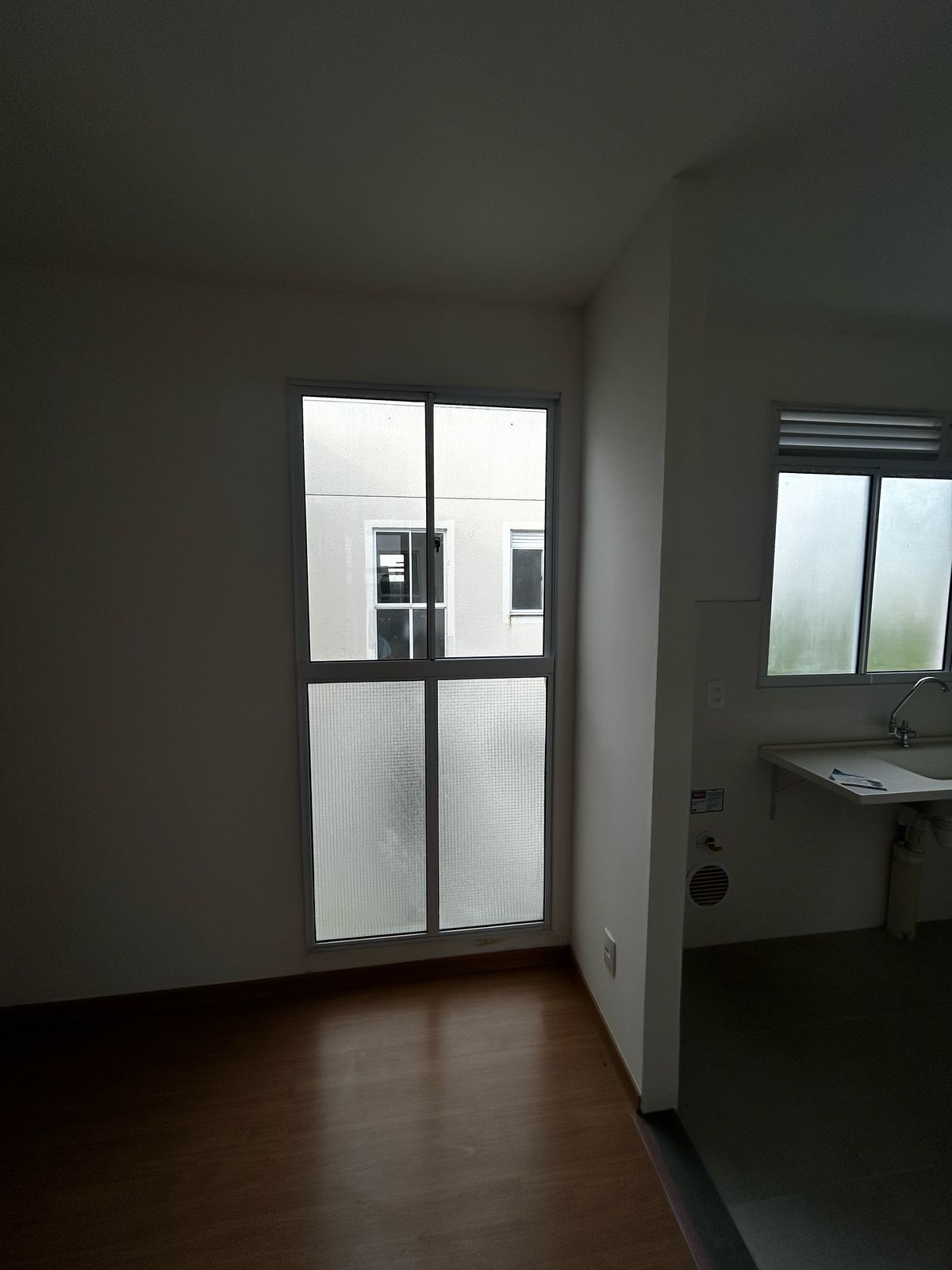 LINDO APARTAMENTO 2 DORMITÓRIOS NO BAIIRO RESTINGA