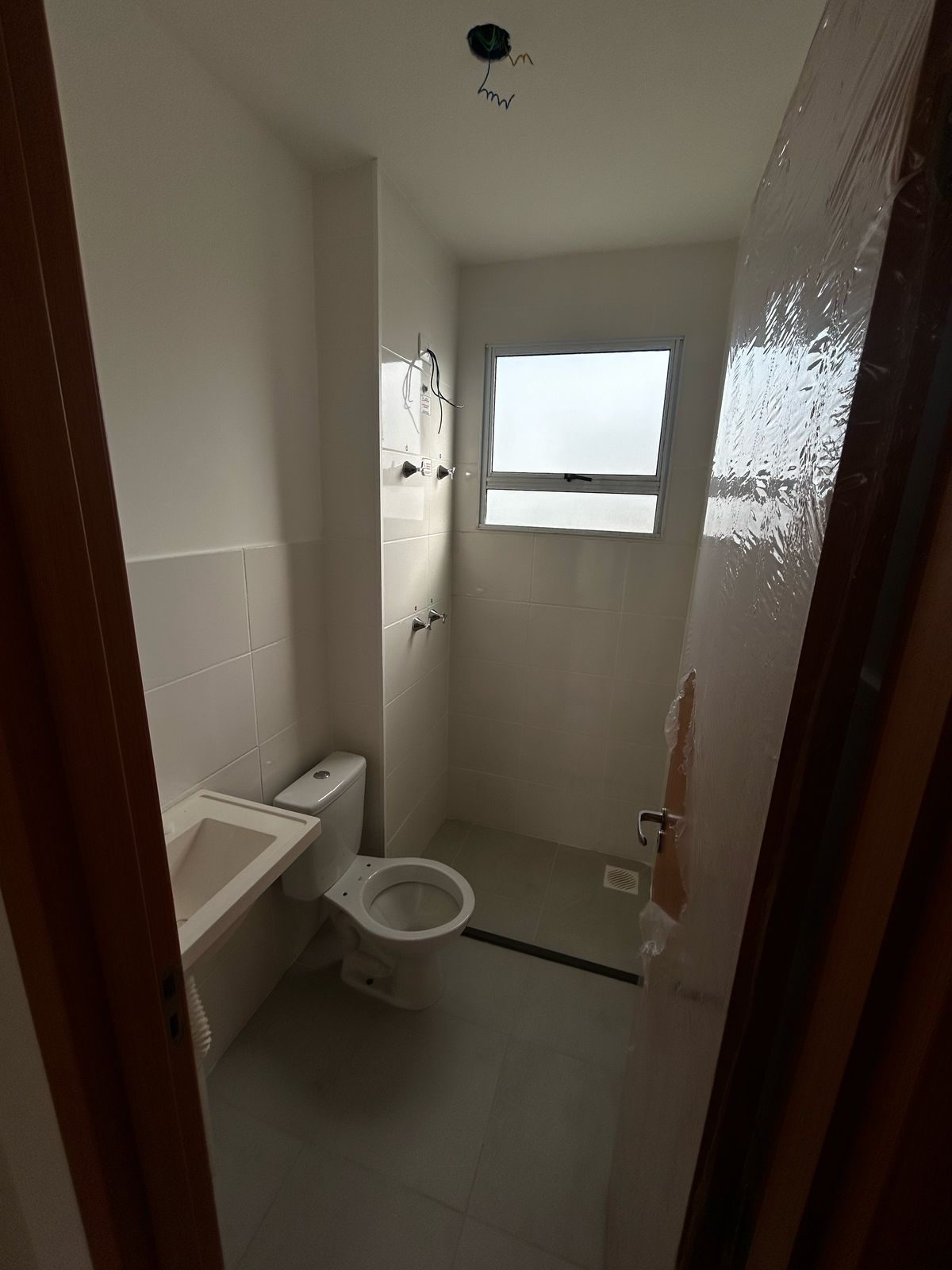 LINDO APARTAMENTO 2 DORMITÓRIOS NO BAIIRO RESTINGA