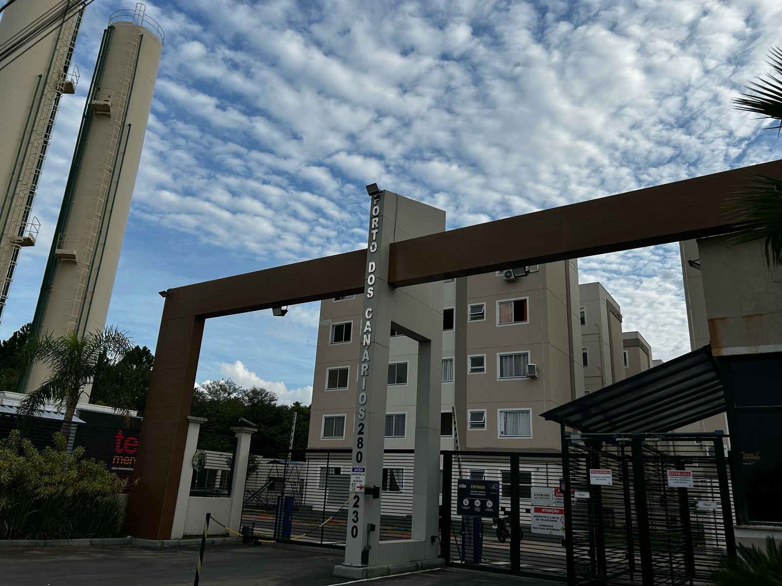 LINDO APARTAMENTO 2 DORMITÓRIOS NO BAIIRO RESTINGA