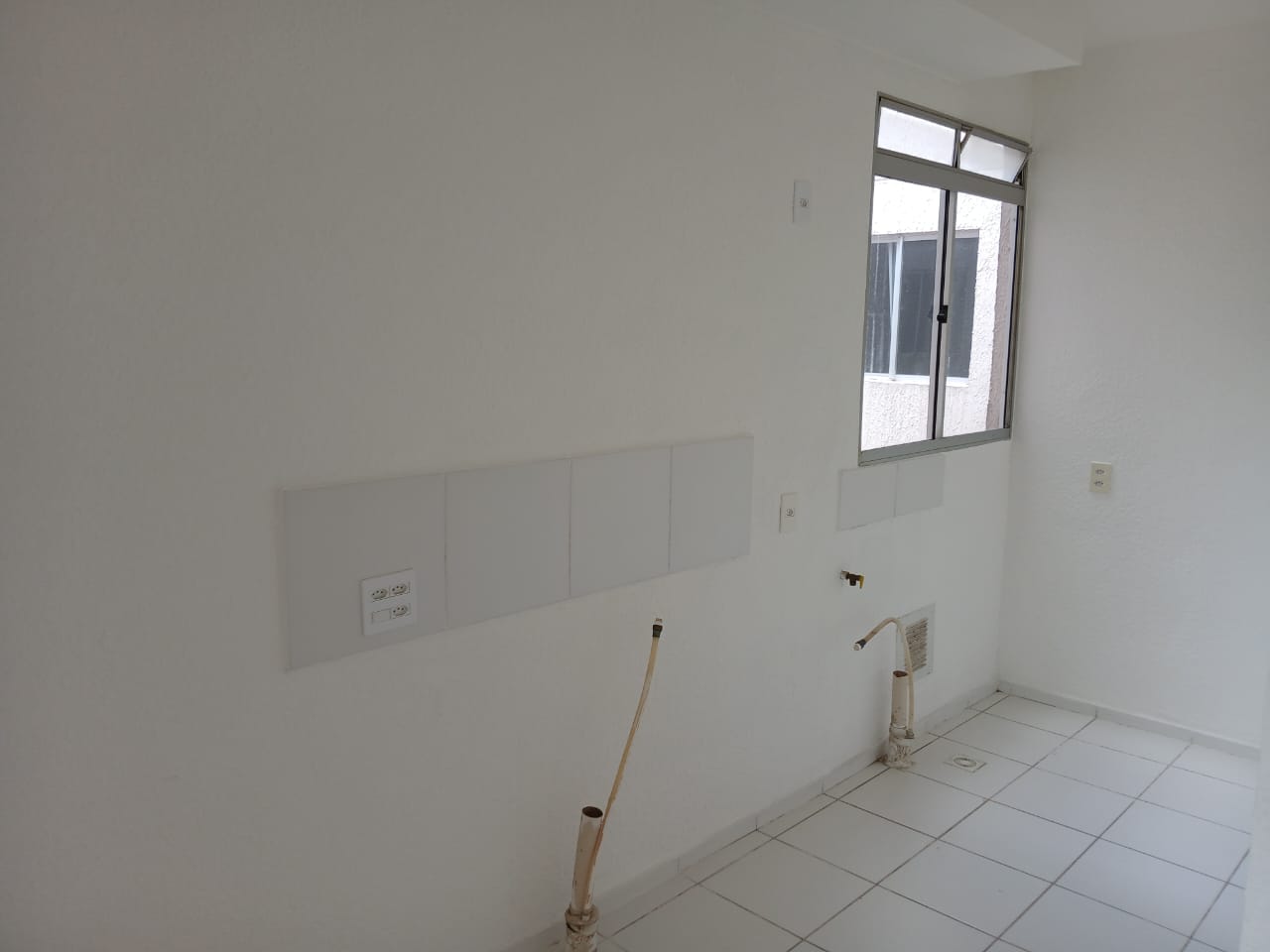 ÓTIMO APARTAMENTO 2 DORMITÓRIOS NO BAIRRO HÍPICA