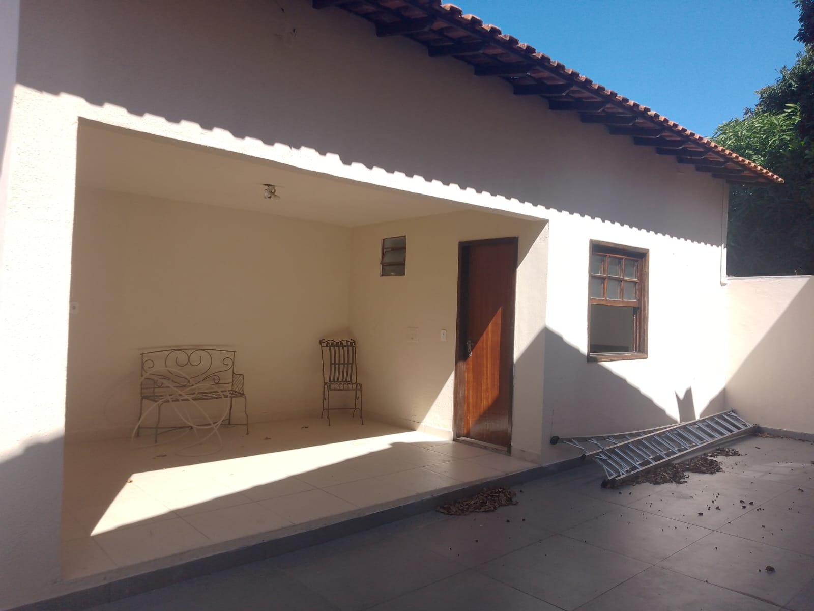 Excelente casa linear 3 quartos no Próximo ao trevo de Piratininga