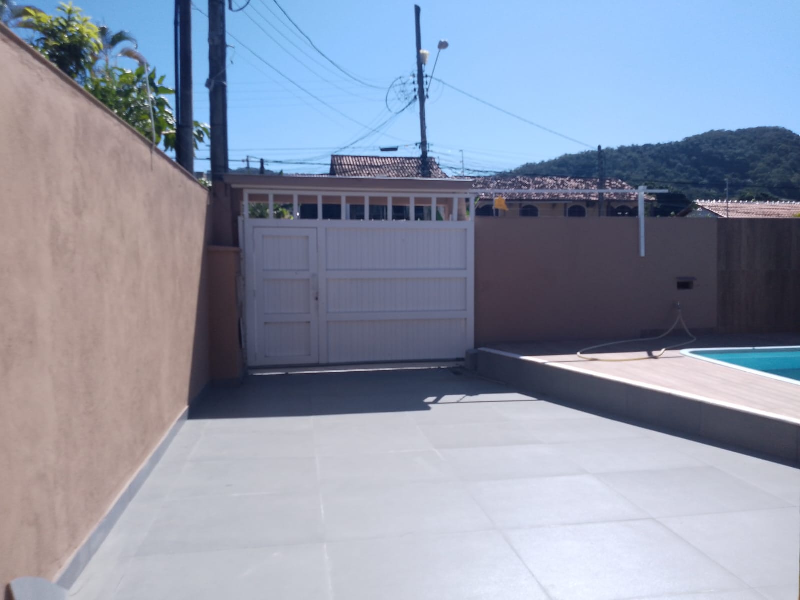 Excelente casa linear 3 quartos no Próximo ao trevo de Piratininga