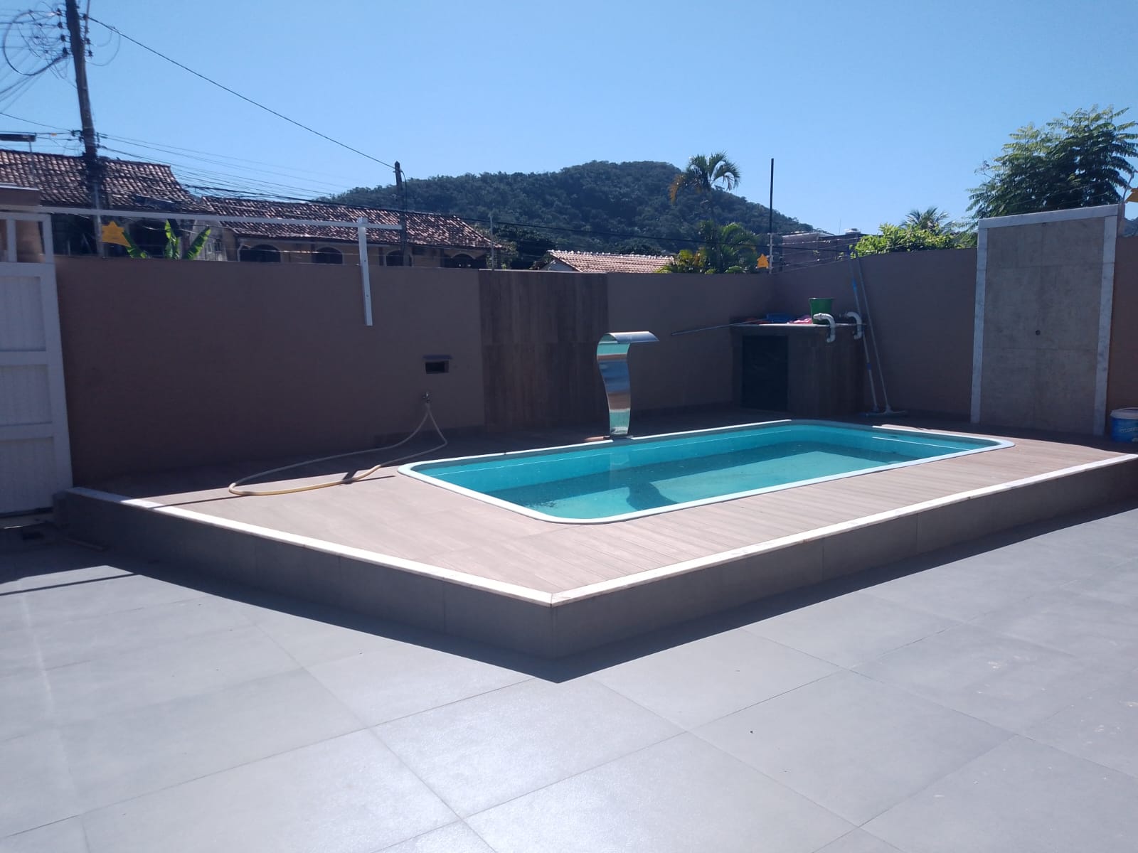 Excelente casa linear 3 quartos no Próximo ao trevo de Piratininga