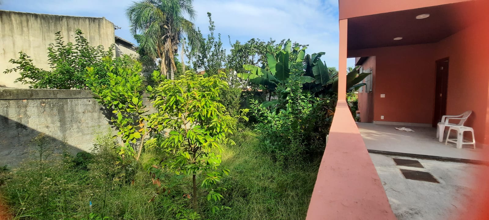 Ótima Casa com 02 quartos a venda no Cafuba em Paraitinga.