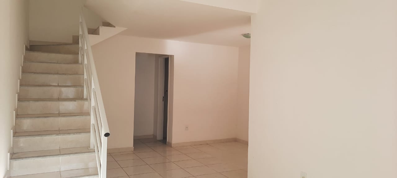 excelente casa duplex com 3 quartos a venda no Cafubá em Piratinga/Niterói 