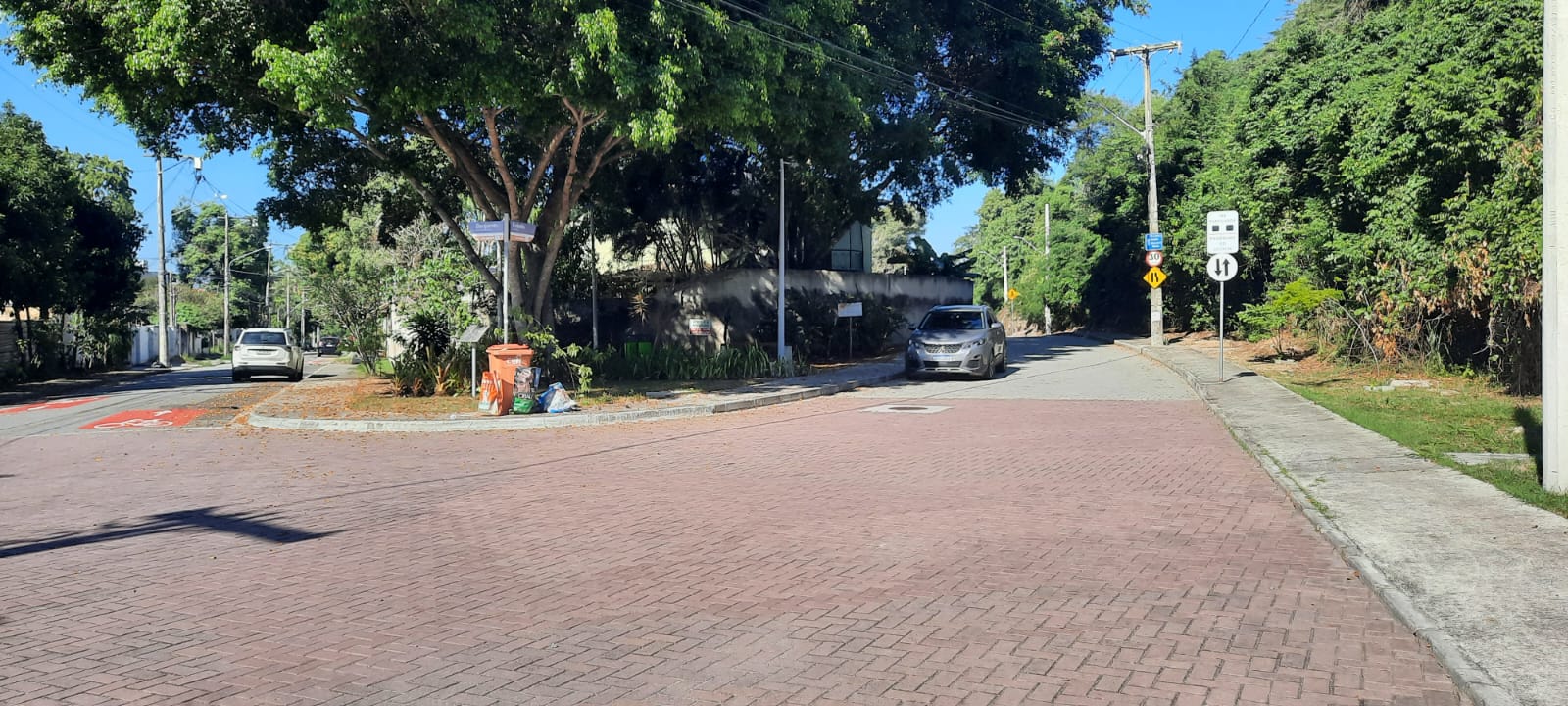 Terreno à Venda – 600 m² – Bairro Fazendinha, Piratininga – Região Oceânica de Niterói/RJ