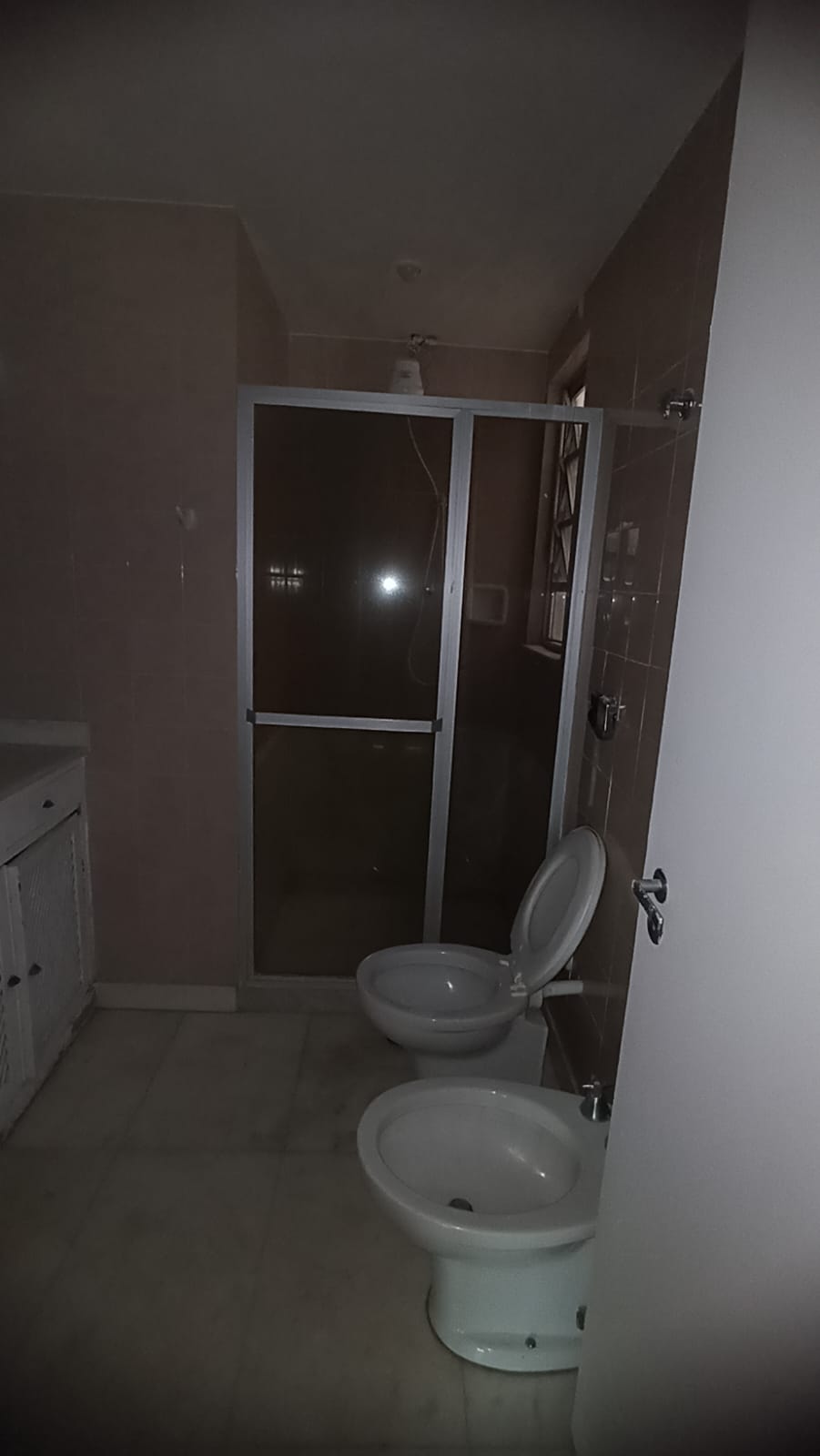 Excelente Apartamento de 03 quartos na Praia de Icaraí 