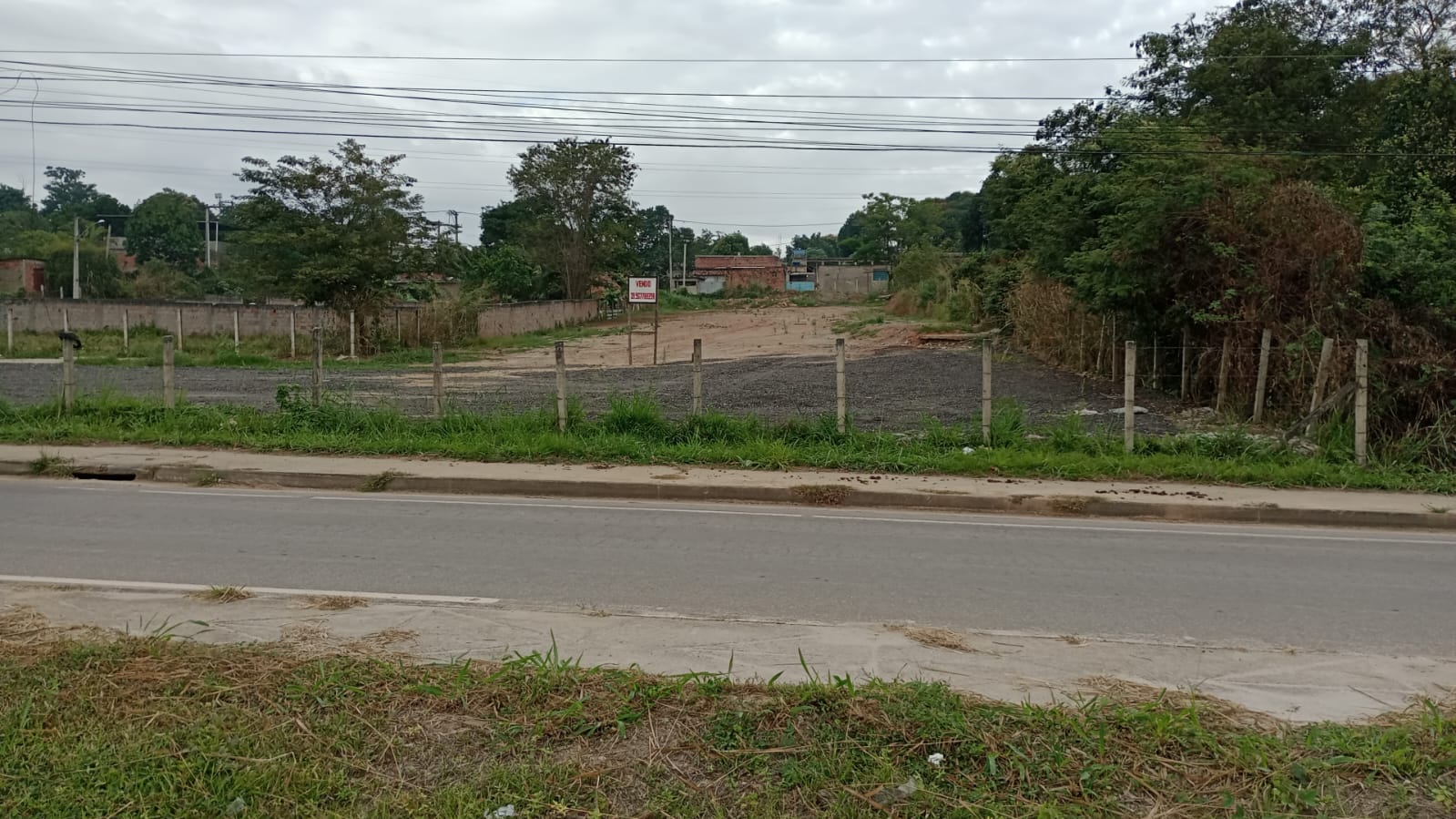 Excelente terreno com 2.850 m2 a venda em em Itaboraí