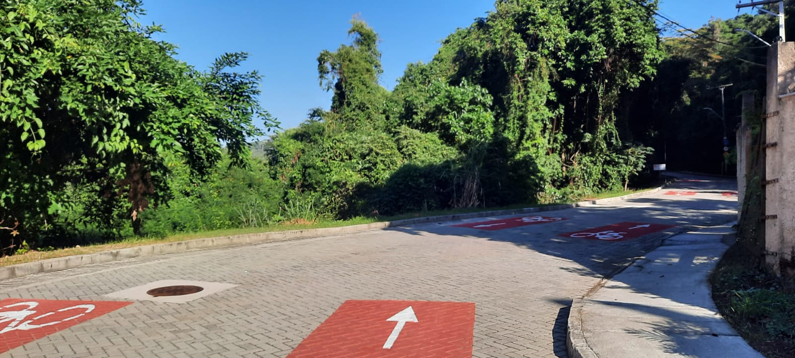 Terreno à Venda – 600 m² – Bairro Fazendinha, Piratininga – Região Oceânica de Niterói/RJ