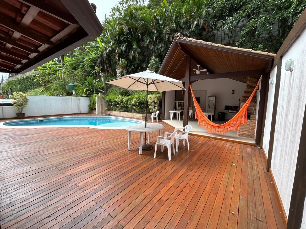 Casa em condomínio - Venda