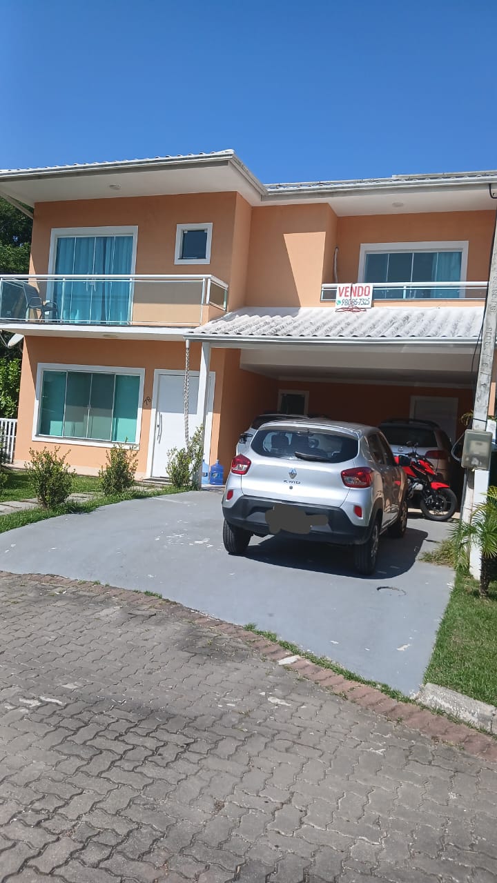 Excelente Casa  com 04 quartos à Venda em Itaipuaçu - Oportunidade