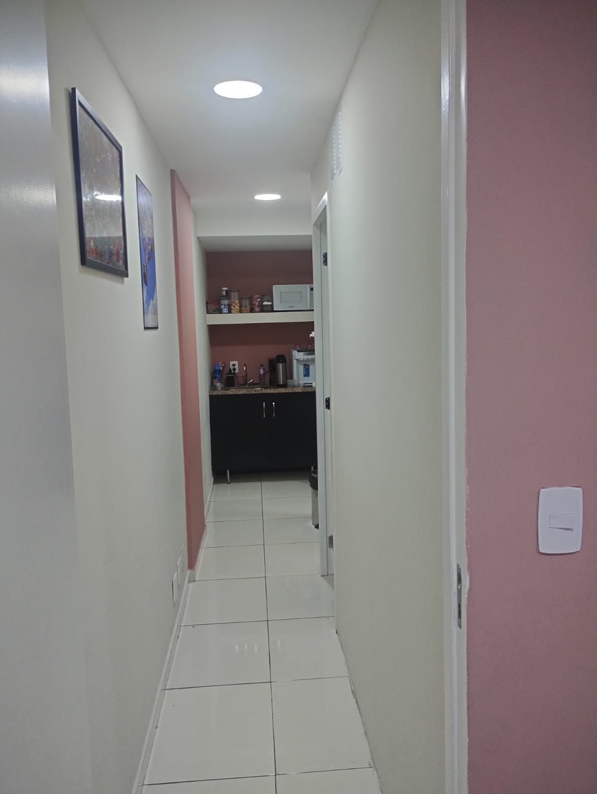 Sala Comercial 32 m² com 1 Vaga – Fórum Empresarial da Taquara (Estr. dos Bandeirantes, 470 – Jacarepaguá)