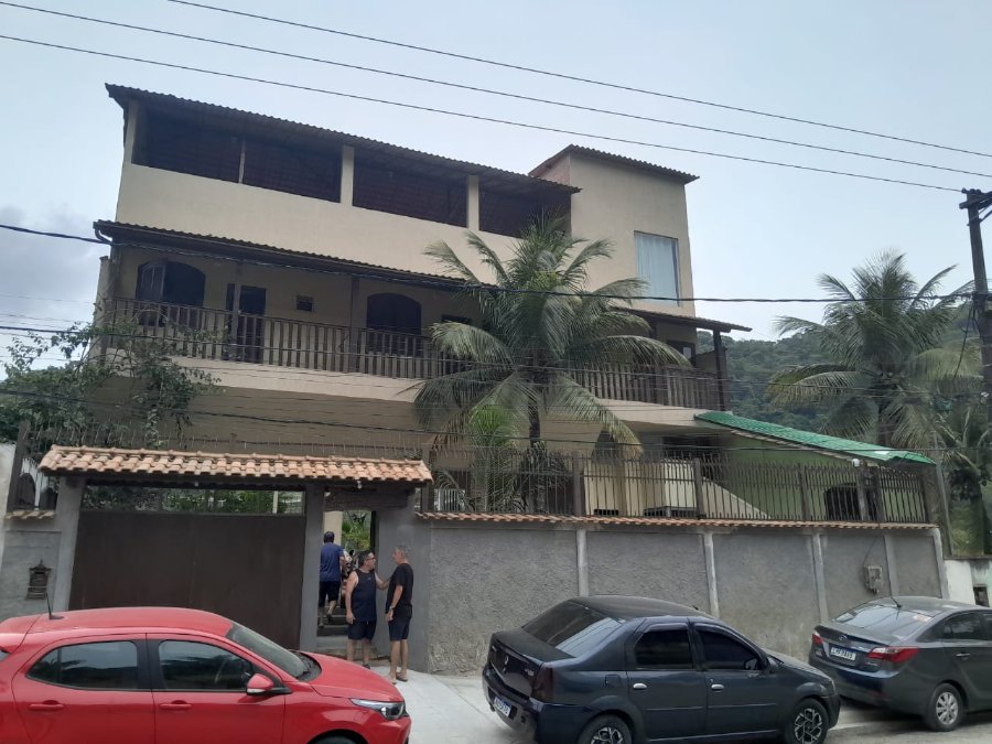 Excelente casa duplex com terraço a venda no Engenho do Mato