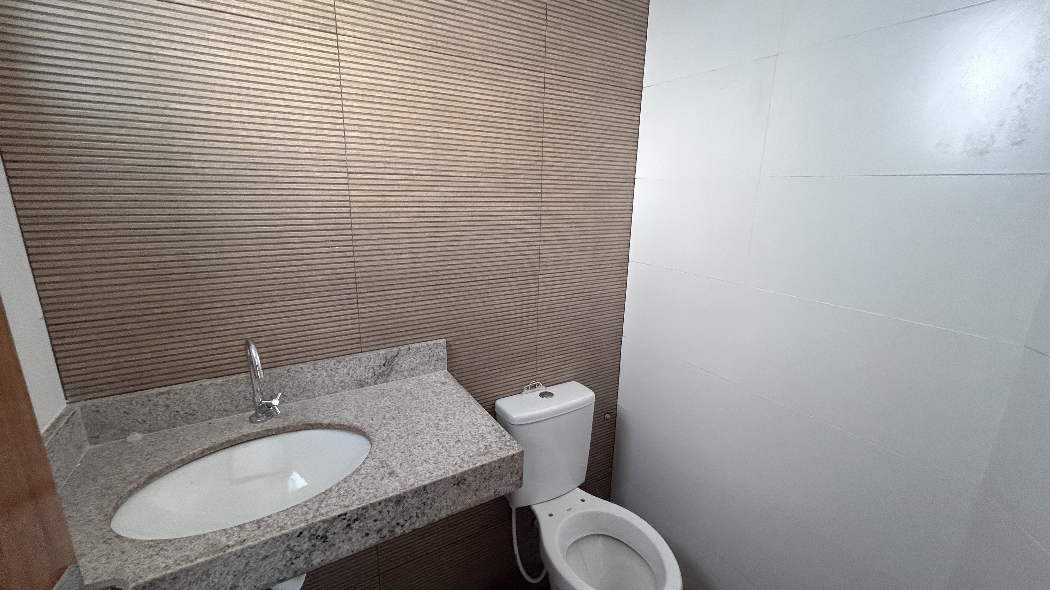 Casa com 3 dormitórios à venda - Jardim Mariléa - Rio das Ostras/RJ