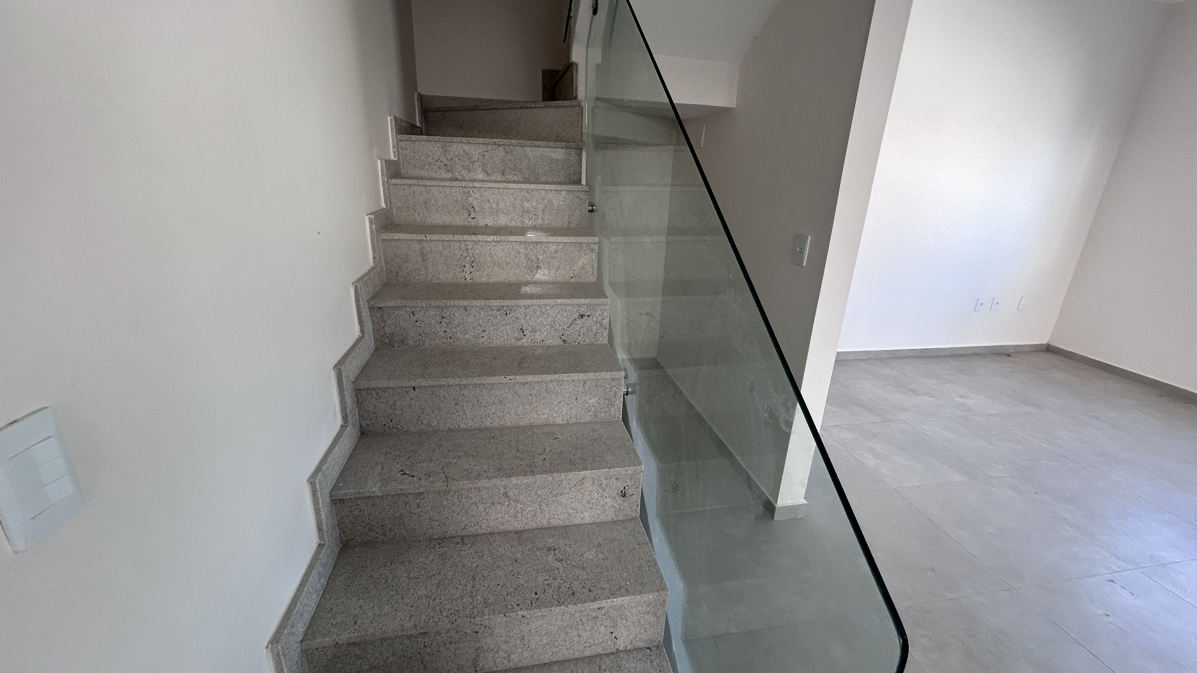 Casa com 3 dormitórios à venda - Jardim Mariléa - Rio das Ostras/RJ