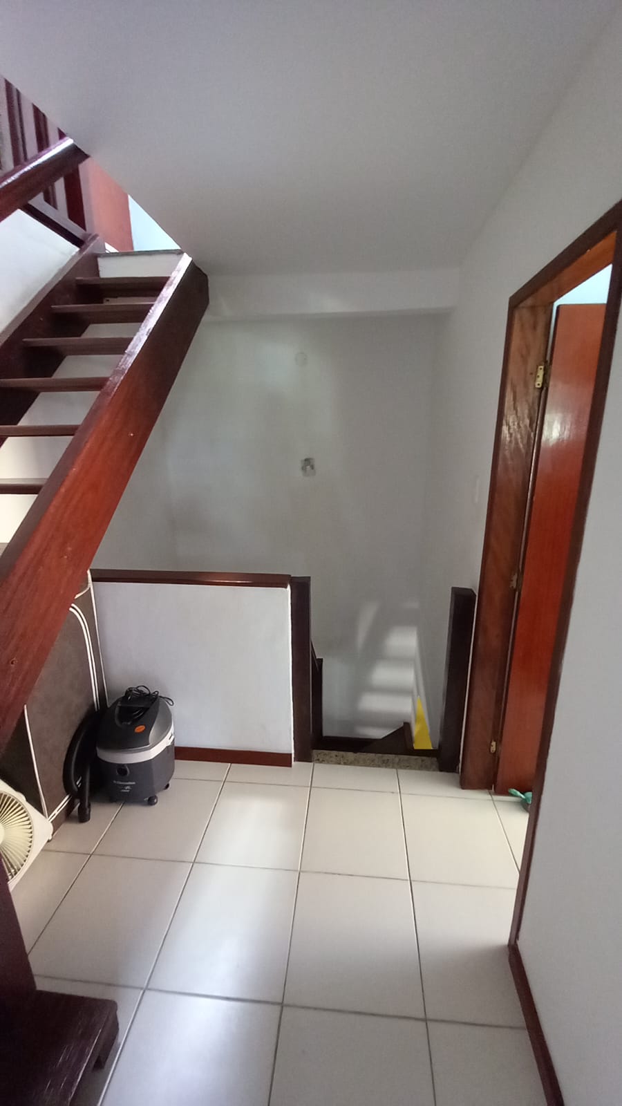 Triplex 3 Quartos prox a Praia do Recreio em Rio das Ostras/RJ