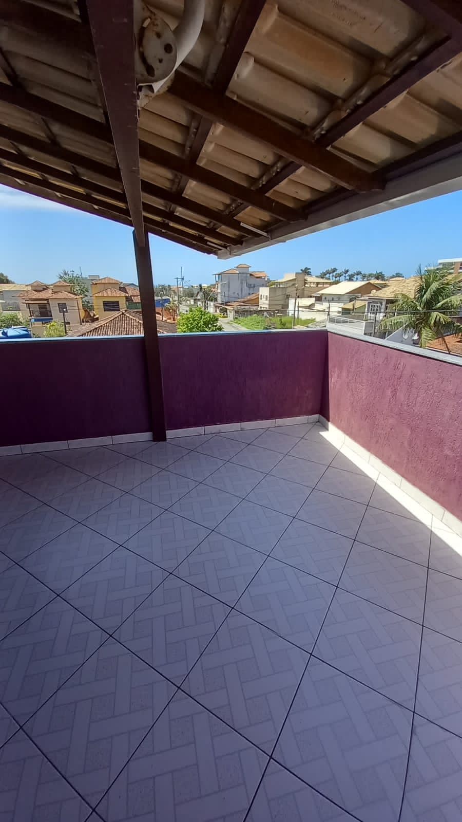 Triplex 3 Quartos prox a Praia do Recreio em Rio das Ostras/RJ