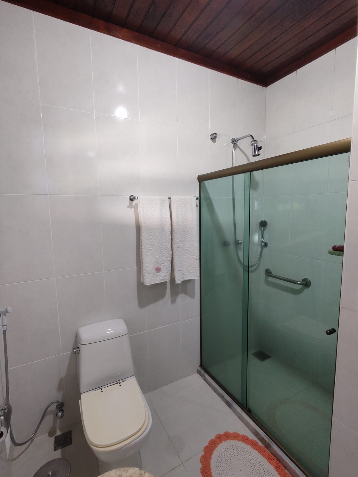 Bela casa linear com 3 quartos e edícula à venda - Costazul - Rio das Ostras/RJ