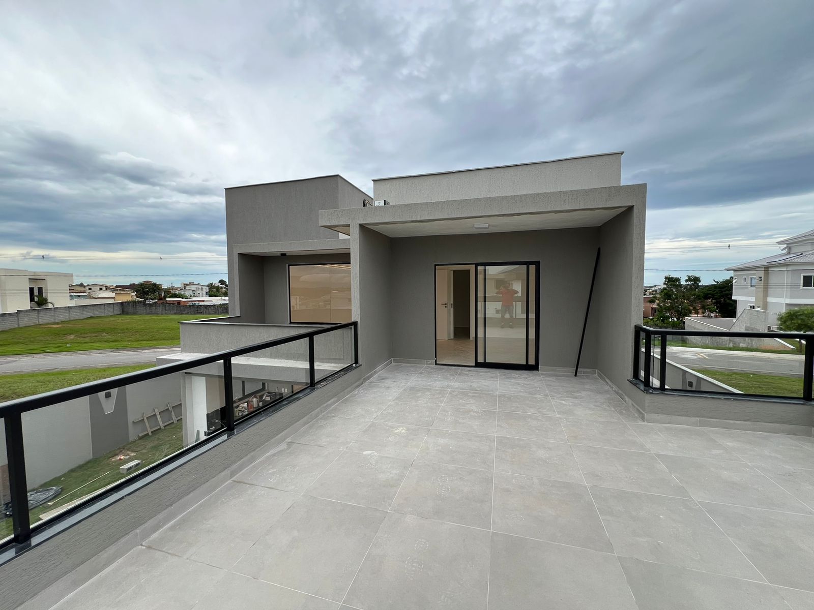 Casa 3 Quartos à Venda c/área gourmet, Viverde em Rio das Ostras,RJ