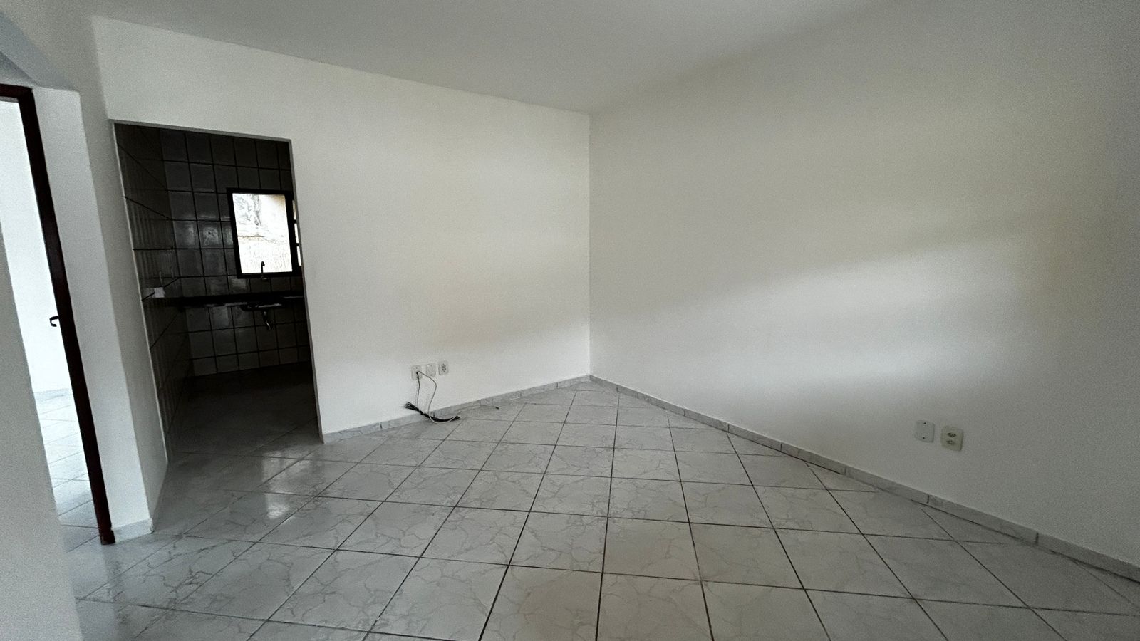 Casa linear com 2 quartos no Jardim Mariléia - Rio das Ostras/RJ