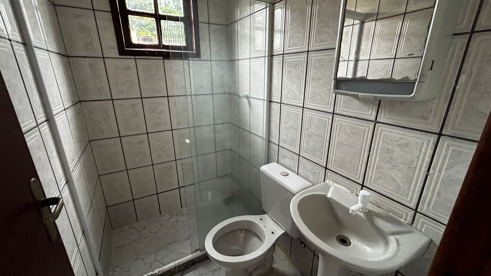 Casa linear com 2 quartos no Jardim Mariléia - Rio das Ostras/RJ