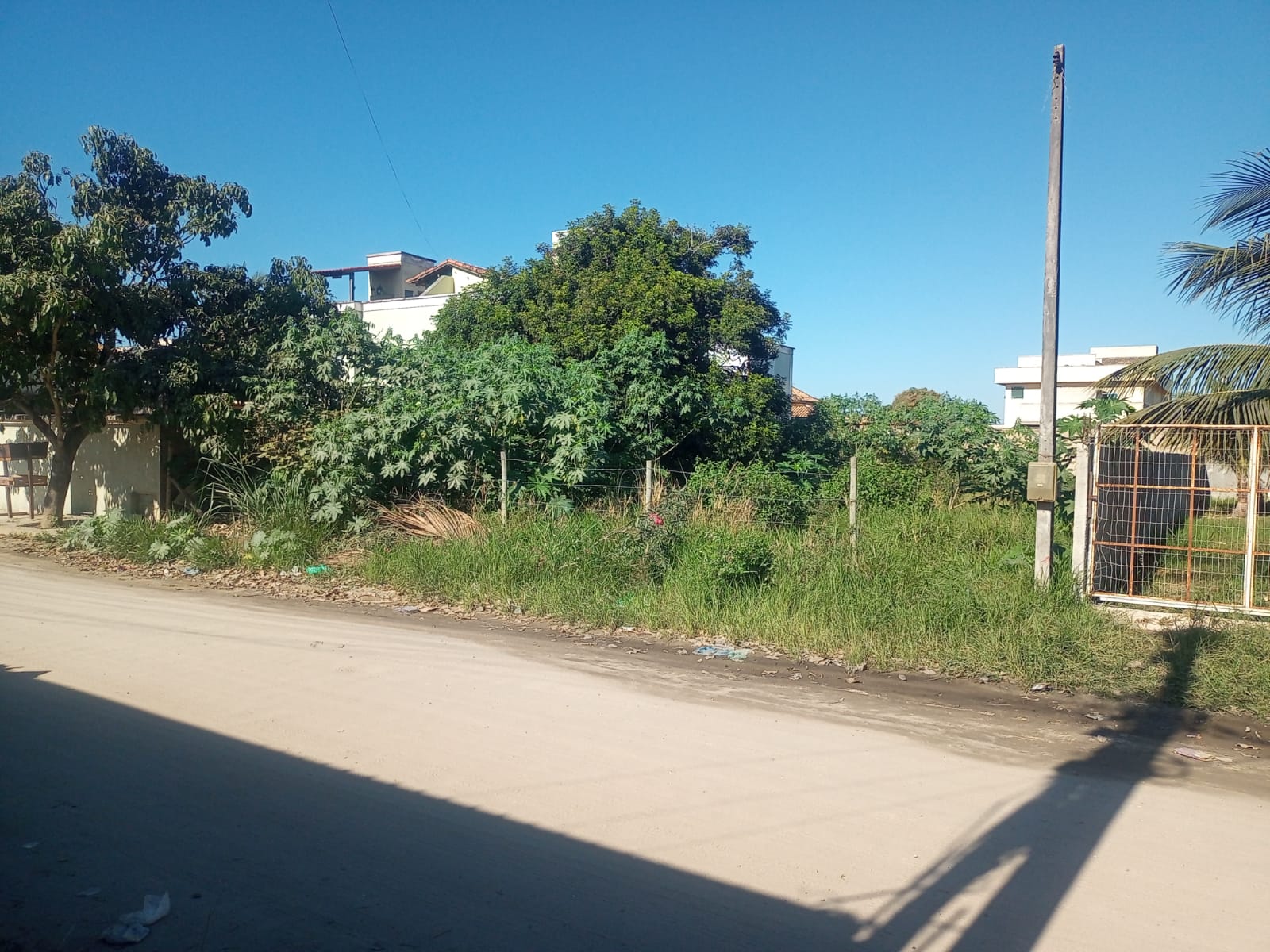 Area com 1824m de Frente para Rodovia em Rio das Ostras/RJ