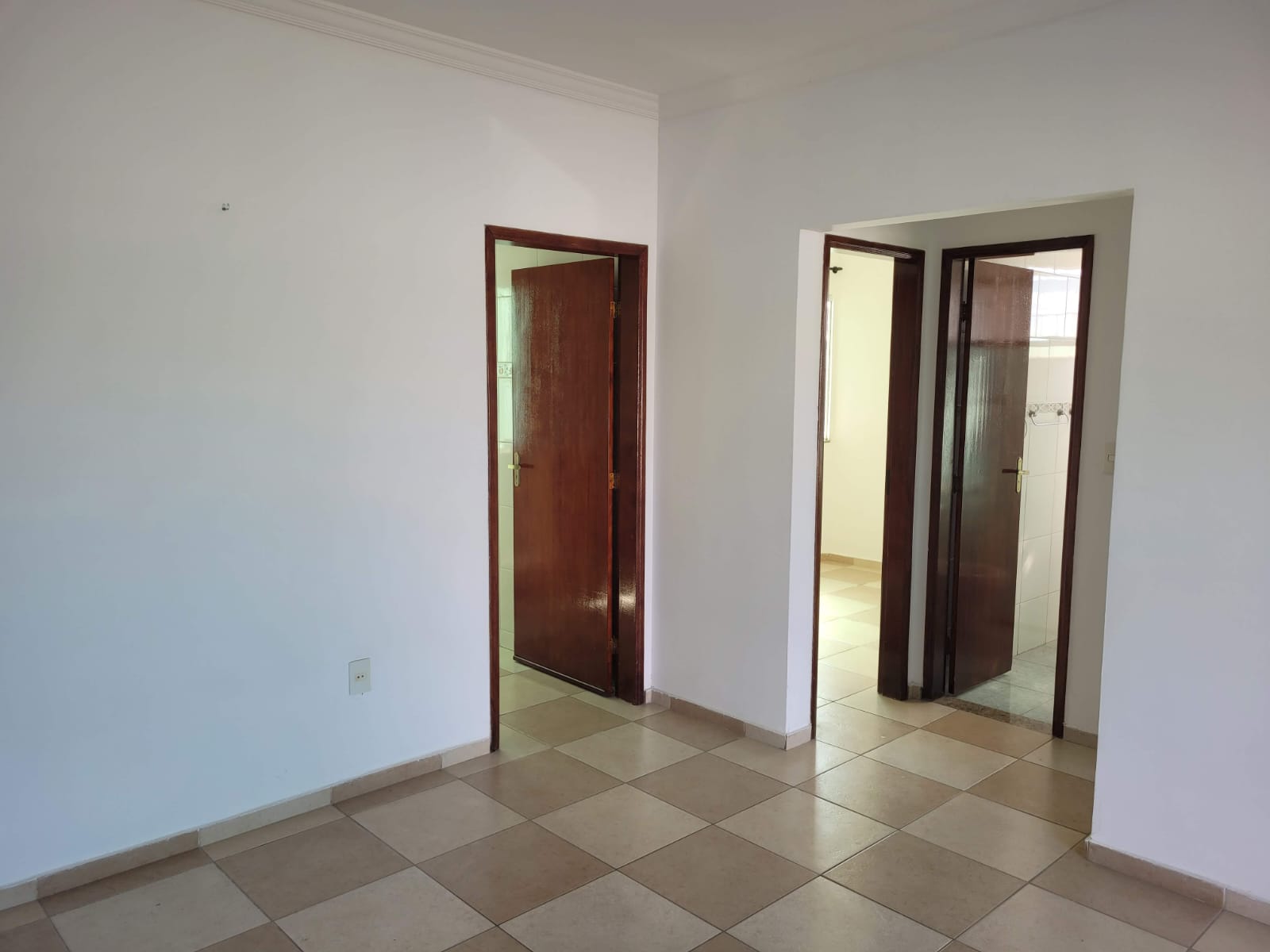 Apartamento Terreo à Venda com 2 Quartos em Rio das Ostras - Atlântica