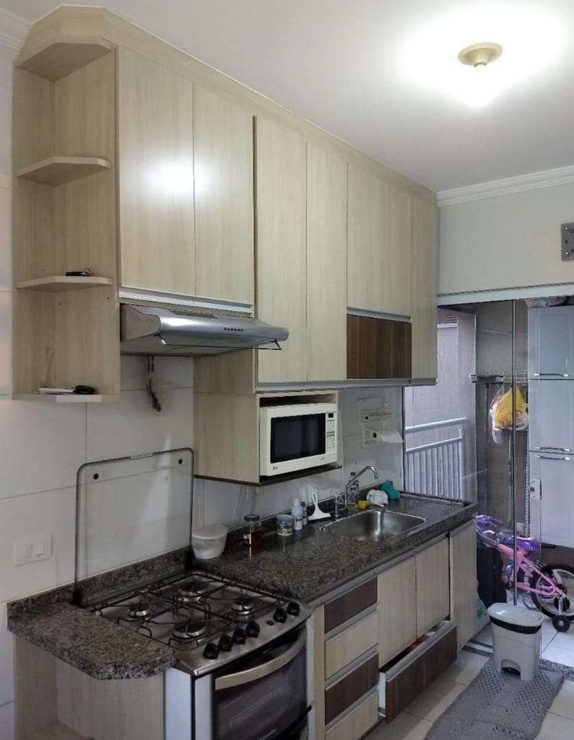 Apartamento com 2 quartos e 1 banheiro à venda, 65 m² por R$ 250.000