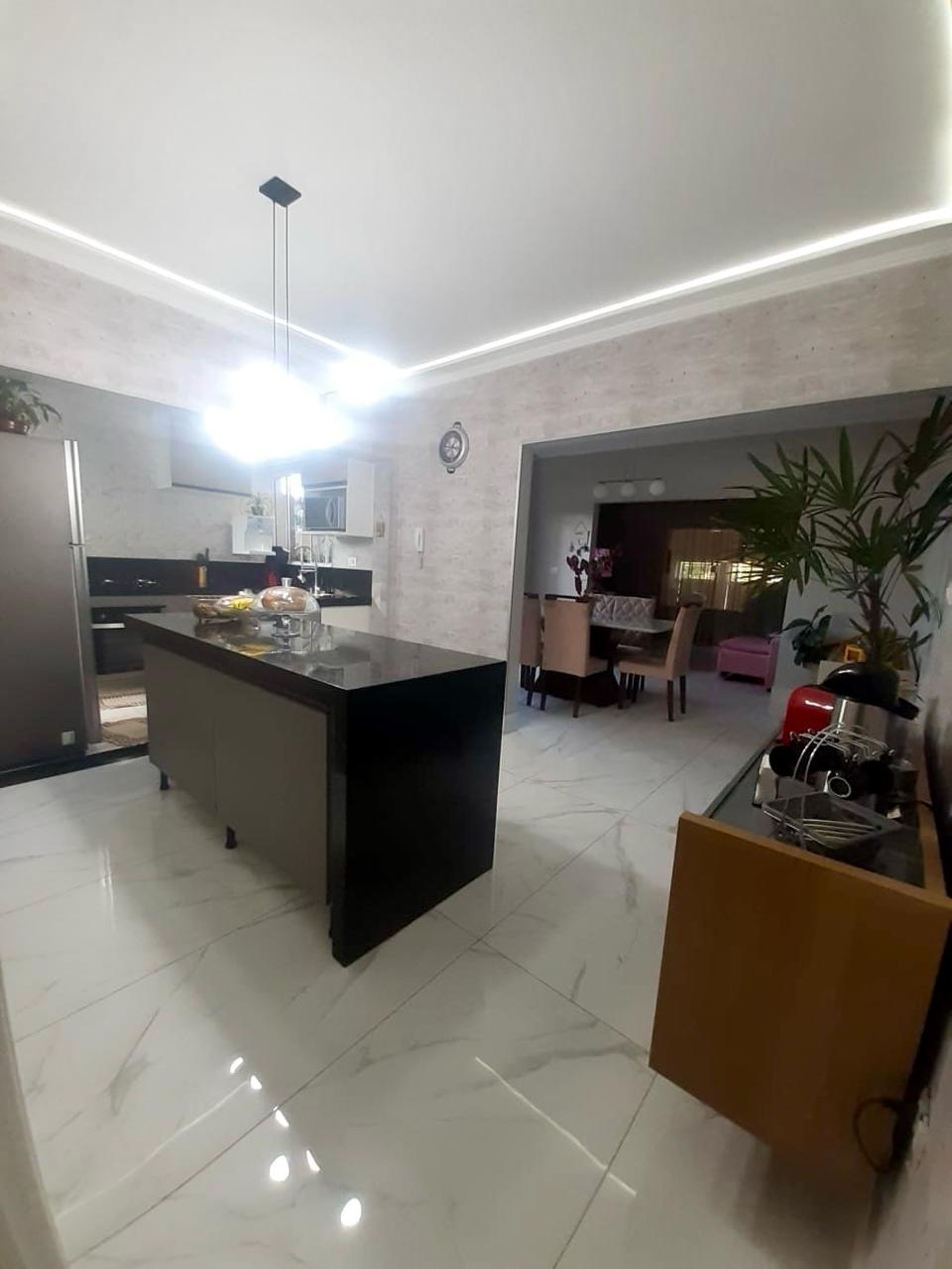 Casa - Venda, Parque Novo Mundo, Americana, SP