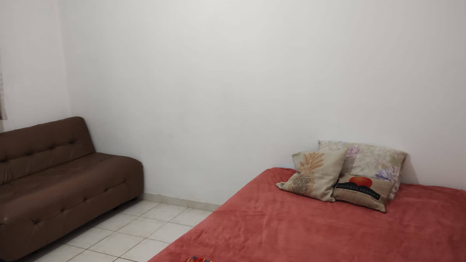 Excelente Oportunidade: Apartamento Mobiliado à Venda por R$ 290.000,00