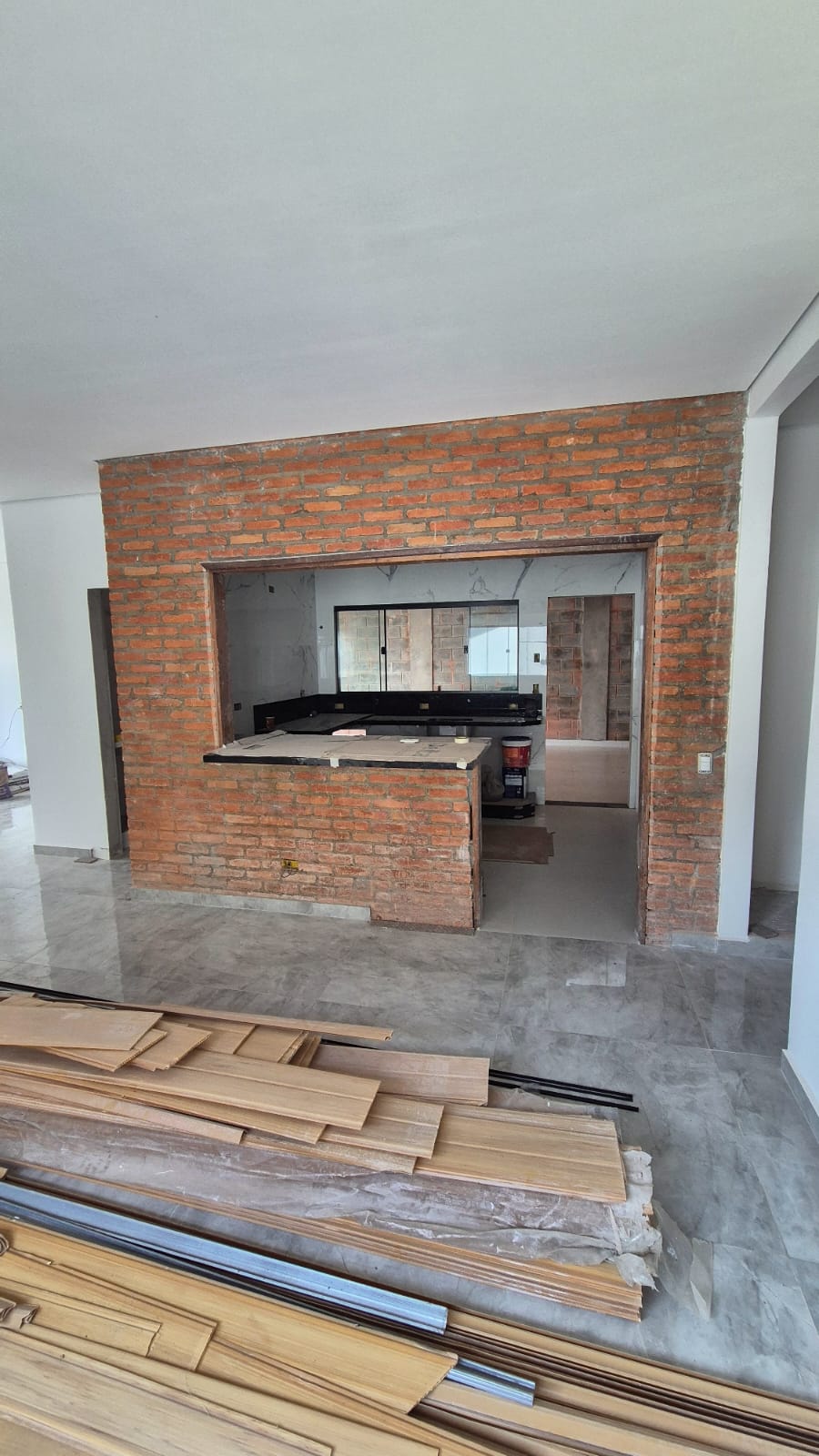 CASA TÉRREA ESPAÇOSA NO RESIDENCIAL NEW GARDEN – CONFORTO, SEGURANÇA E LAZER
