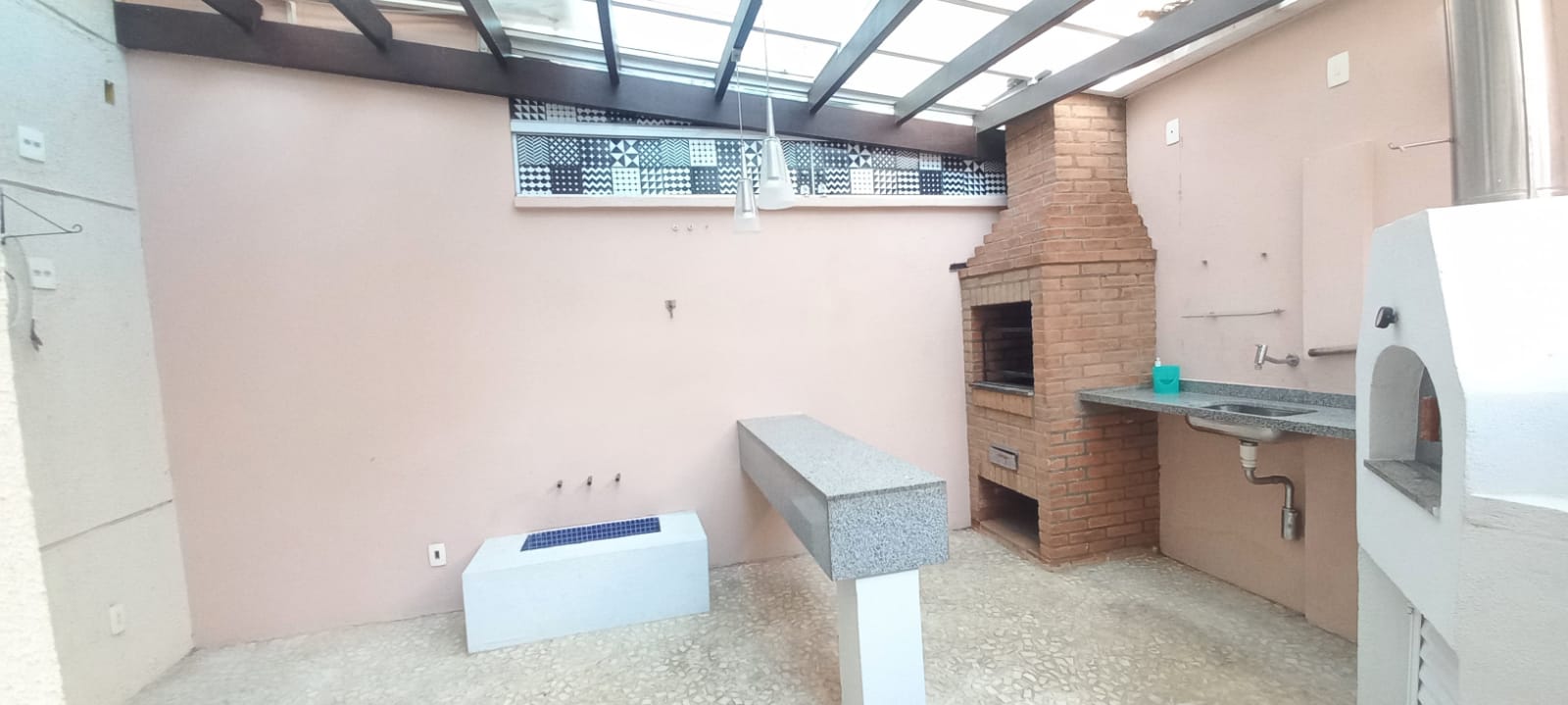 Seu Novo Lar na Granja Viana: Casa com 3 Dormitórios, 110 m² por R$ 845.000
