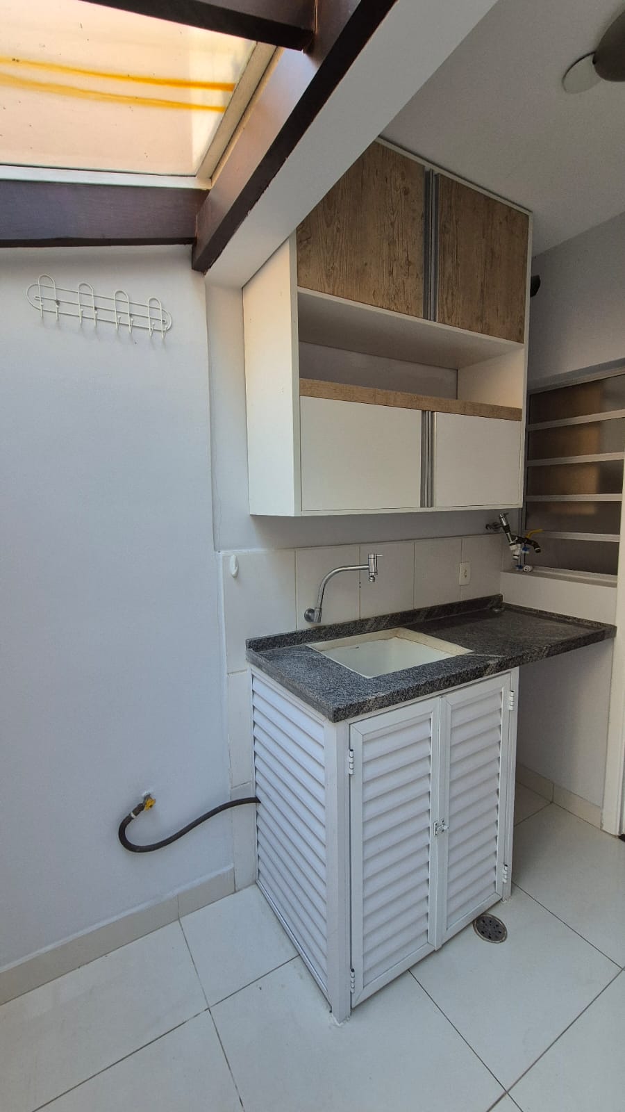 Seu Novo Lar na Granja Viana: Casa com 3 Dormitórios, 110 m² por R$ 845.000