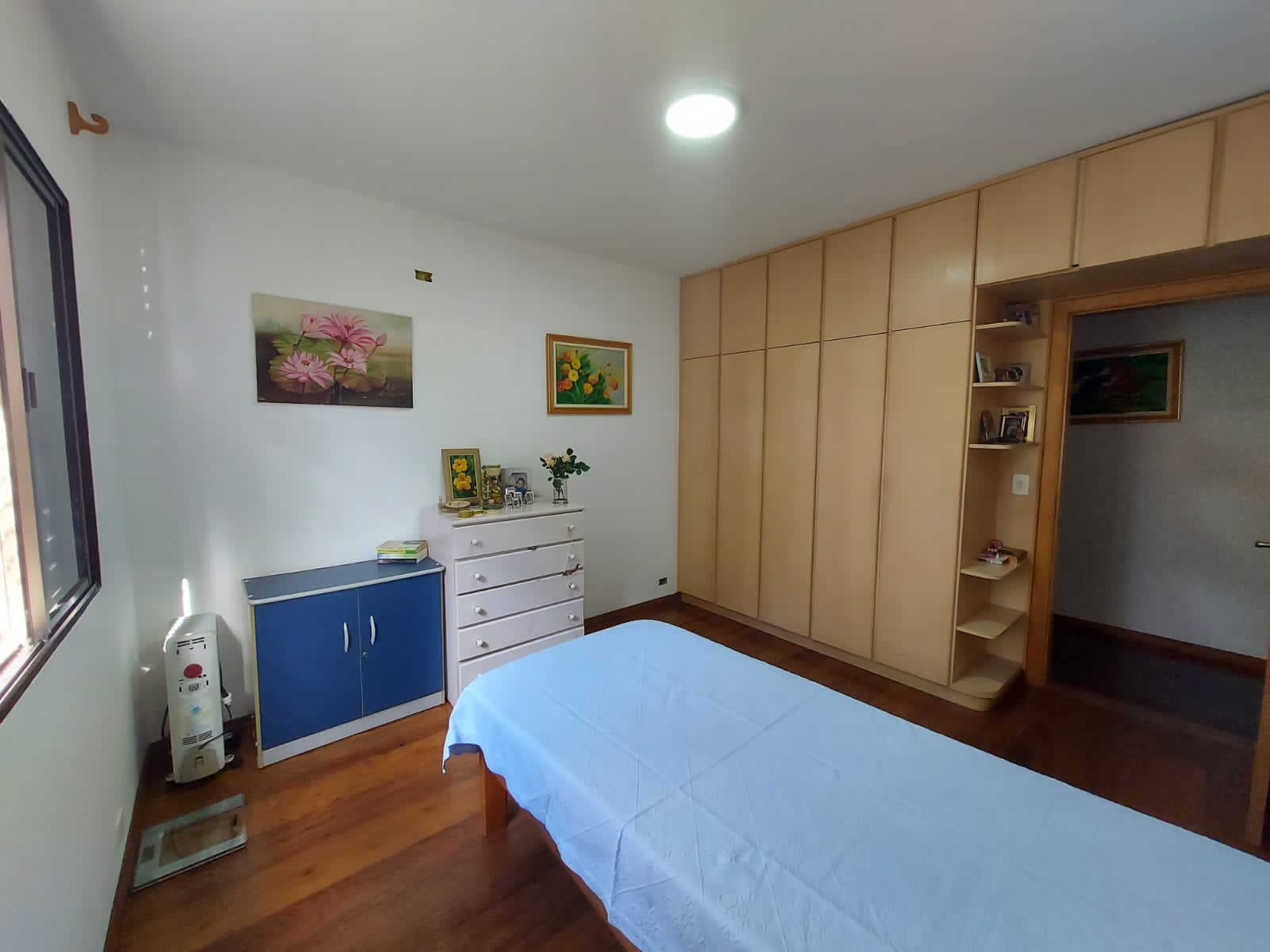  ABAIXOU $ $ - CASA TÉRREA 3 DORMITÓRIOS E AVARANDADA EM CONDOMÍNIO FECHADO COM  10 VAGAS E 451M² DE TERRENO