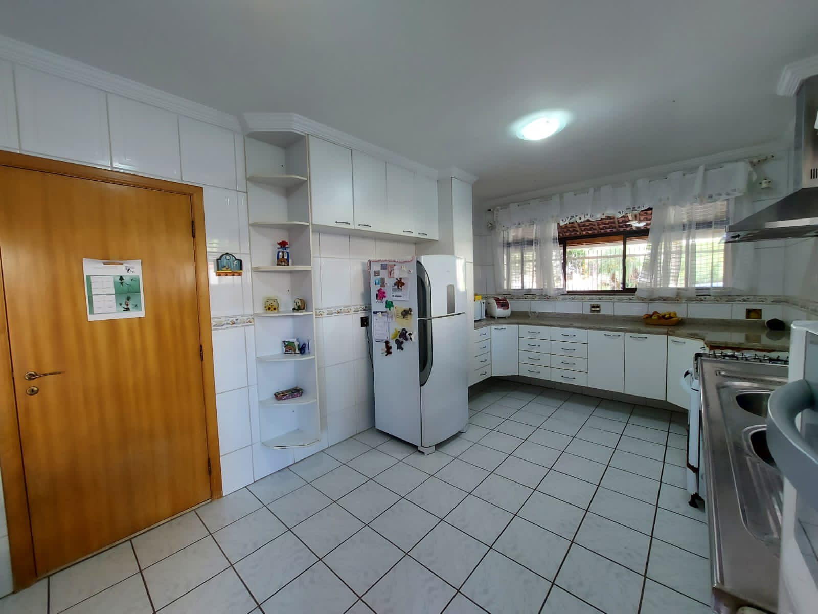  ABAIXOU $ $ - CASA TÉRREA 3 DORMITÓRIOS E AVARANDADA EM CONDOMÍNIO FECHADO COM  10 VAGAS E 451M² DE TERRENO