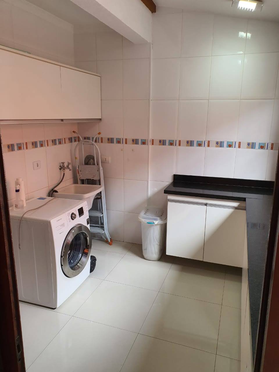 LOCAÇÃO - Granja Viana: Casa Perfeita 3 Quartos no Condomínio Quinta da Beloura!