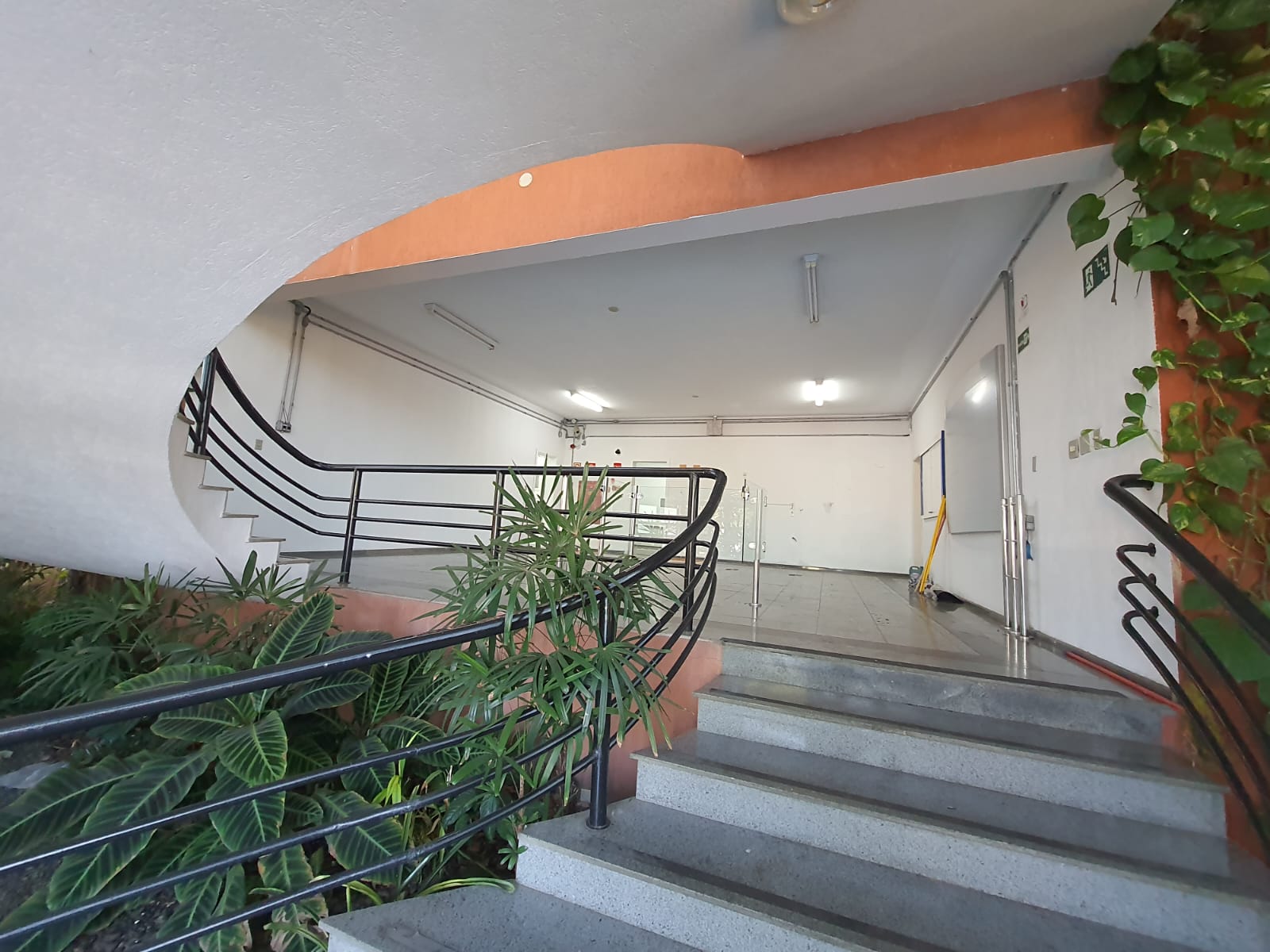 LOCAÇÃO GALPÃO PRONTO PARA INDÚSTRIA ALIMENTÍCIA OU QUÍMICA – PARQUE RINCÃO, COTIA KM29