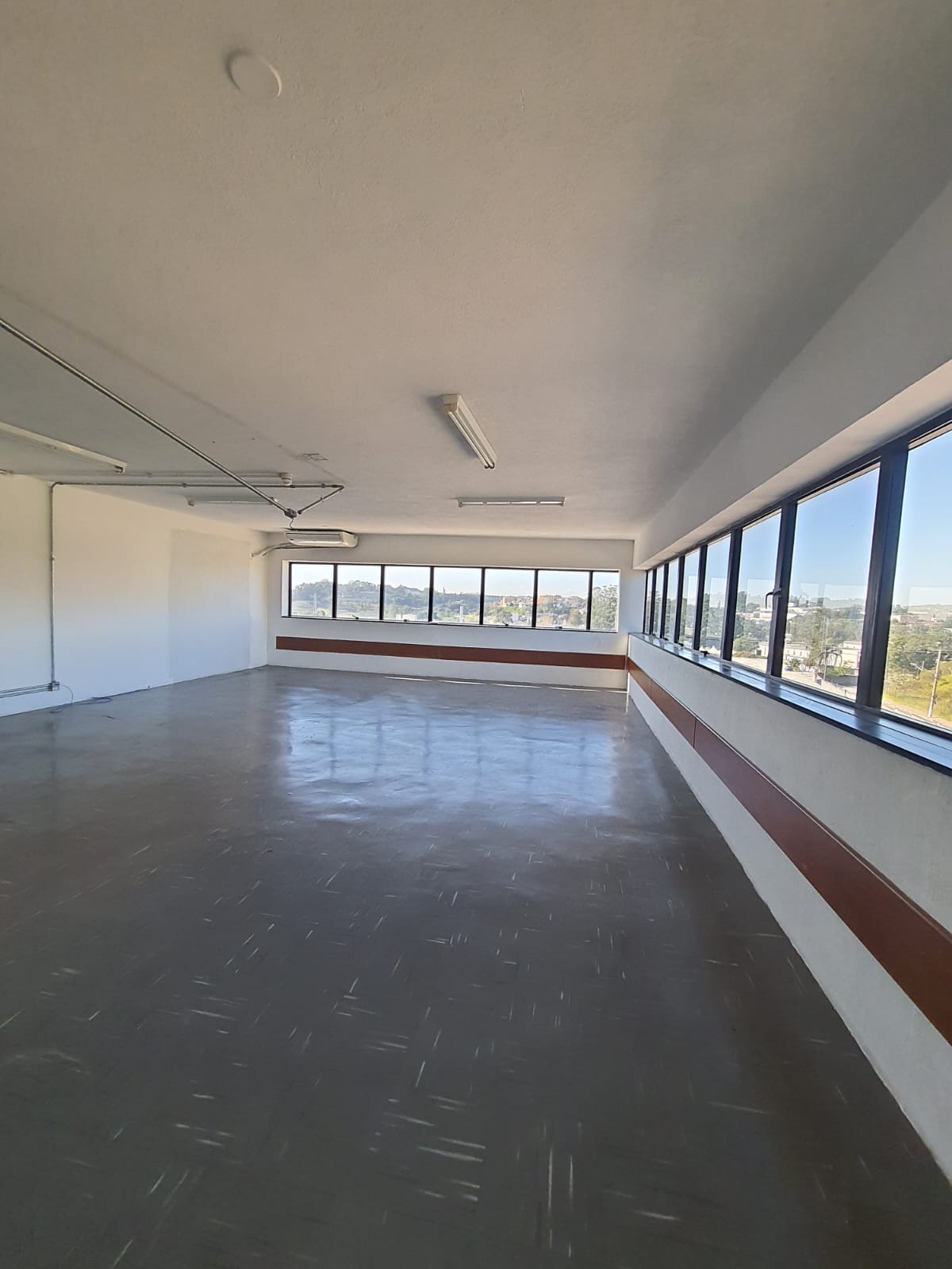LOCAÇÃO GALPÃO PRONTO PARA INDÚSTRIA ALIMENTÍCIA OU QUÍMICA – PARQUE RINCÃO, COTIA KM29