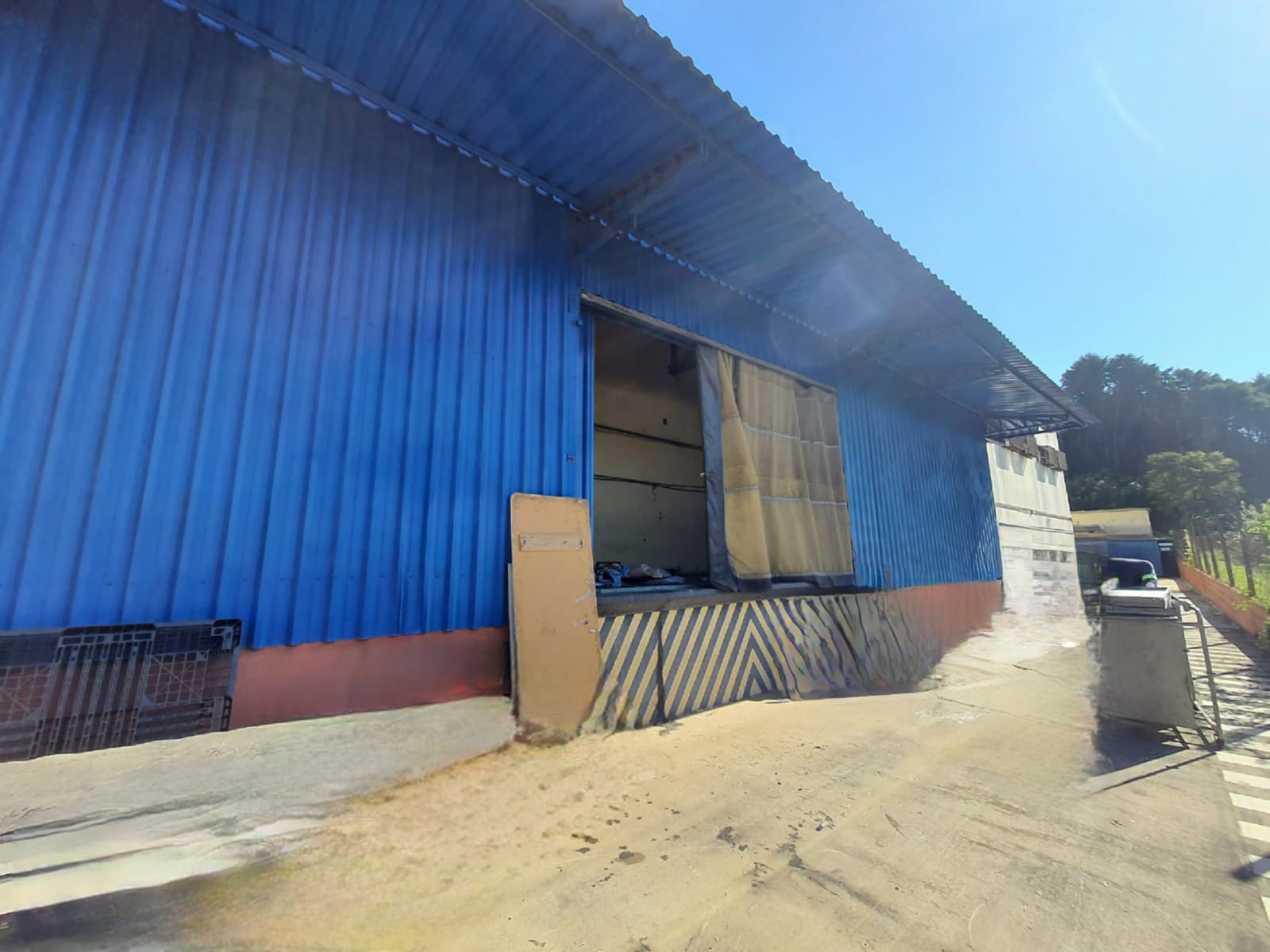 LOCAÇÃO GALPÃO PRONTO PARA INDÚSTRIA ALIMENTÍCIA OU QUÍMICA – PARQUE RINCÃO, COTIA KM29
