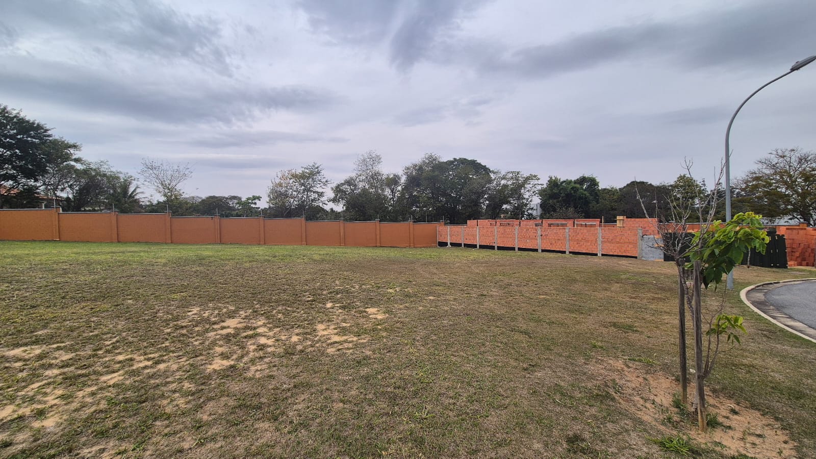 TERRENO PLANO 564 M² À VENDA – ALPHAVILLE CASTELLO ITU