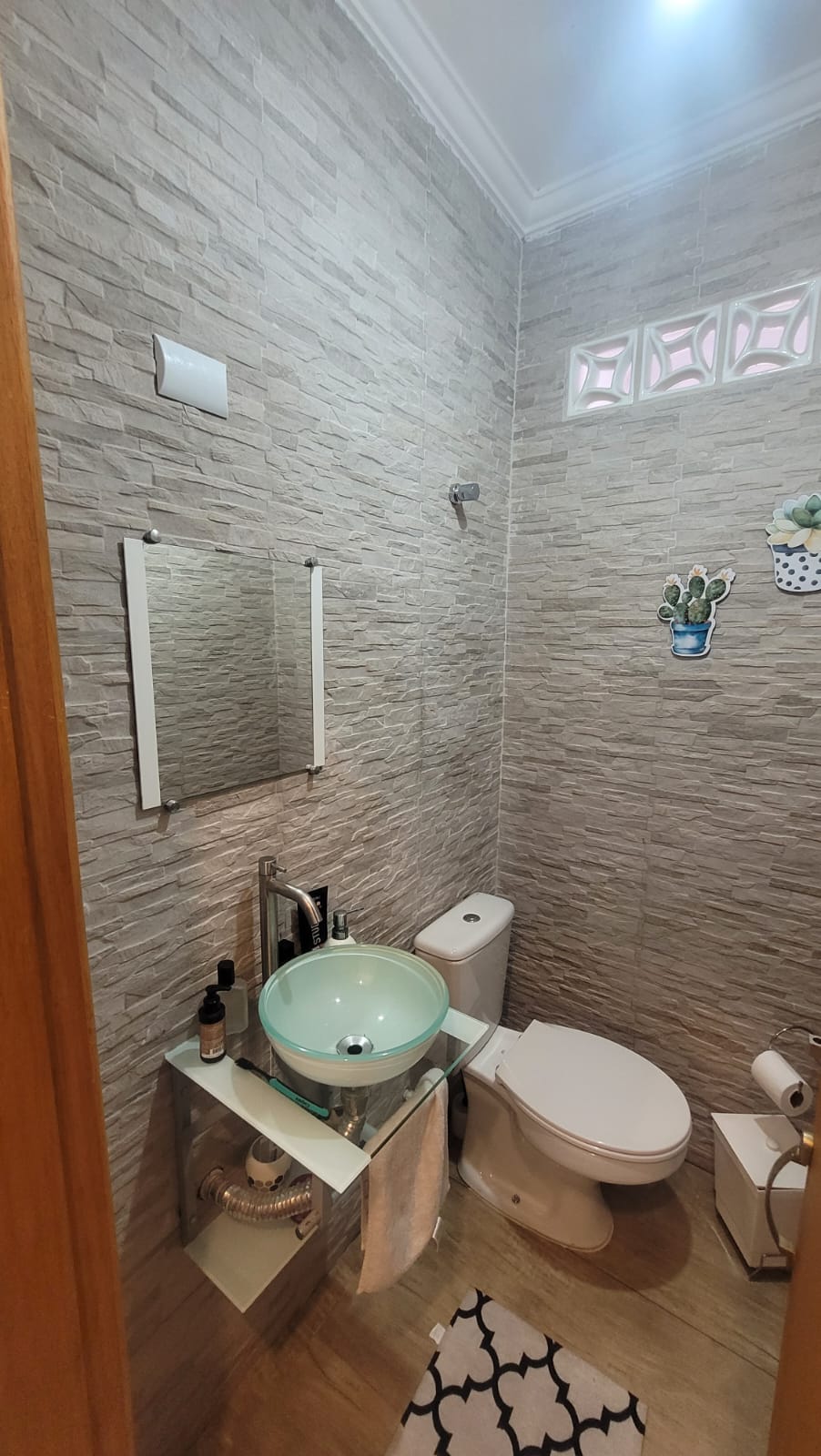 CASA TÉRREA 3 DORMITÓRIOS (2 SUÍTES) NO RESIDENCIAL JARDIM DA GLÓRIA – R$ 890.000