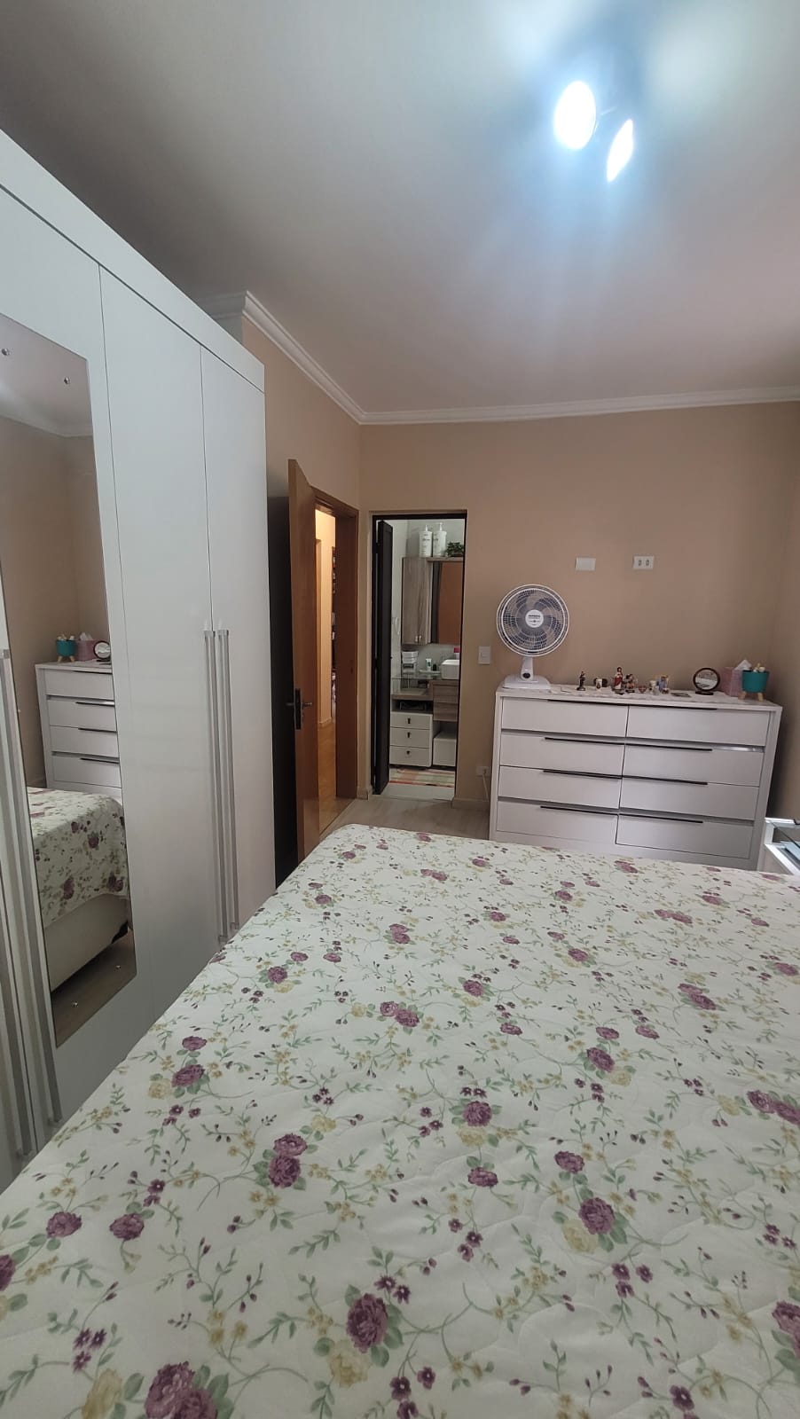 CASA TÉRREA 3 DORMITÓRIOS (2 SUÍTES) NO RESIDENCIAL JARDIM DA GLÓRIA – R$ 890.000