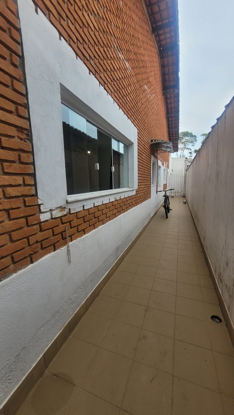 CASA TÉRREA 3 DORMITÓRIOS (2 SUÍTES) NO RESIDENCIAL JARDIM DA GLÓRIA – R$ 890.000