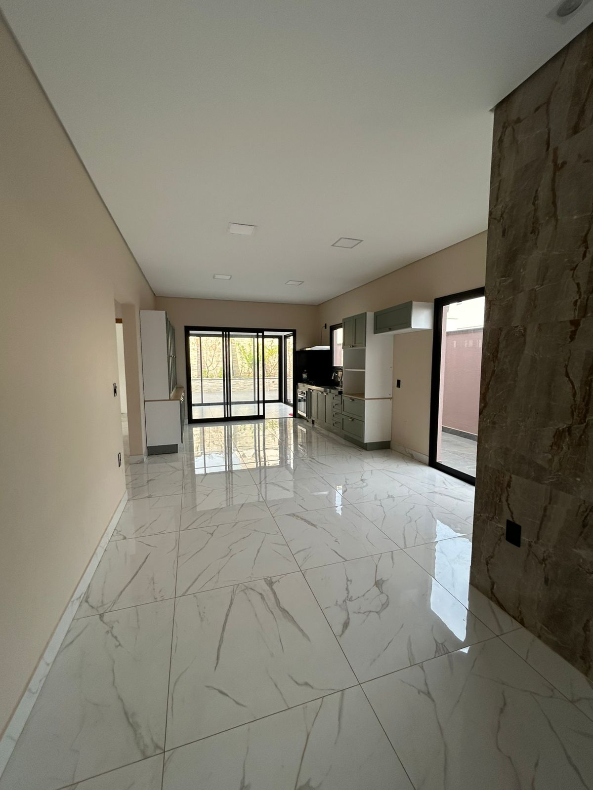 Casa em condomínio - Locação